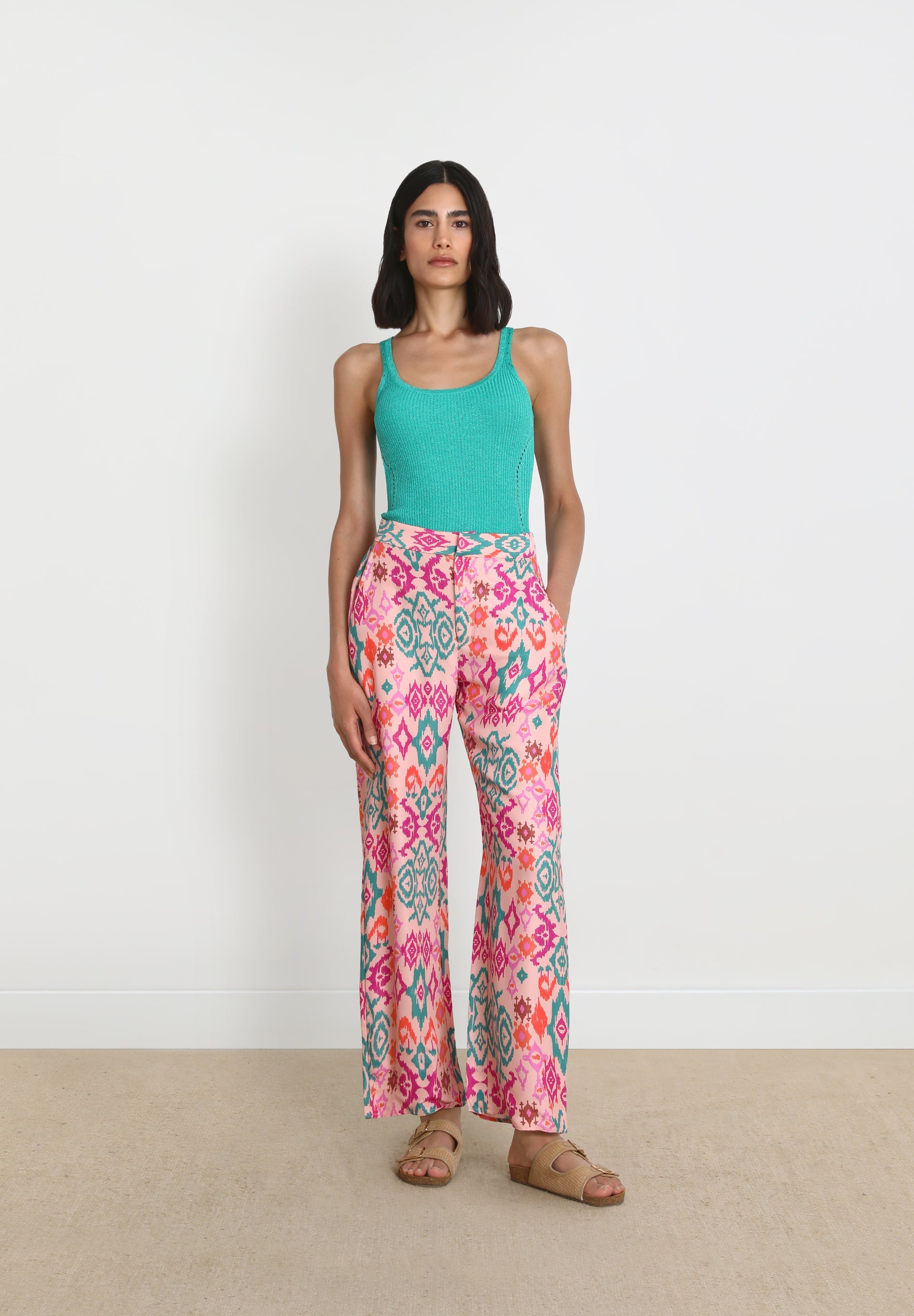 FLOWING PRINTED TROUSERS