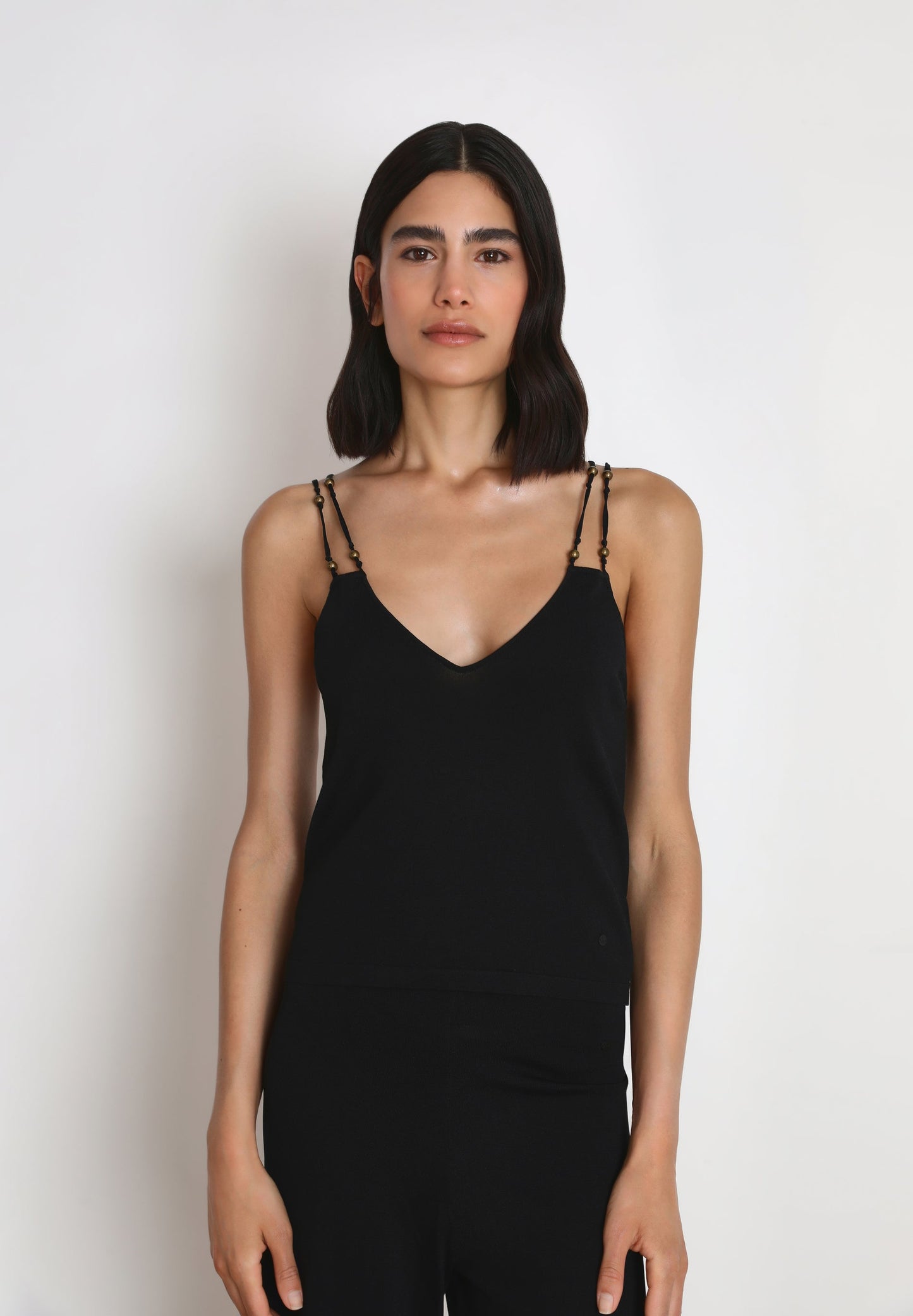 TOP WITH CROSSOVER STRAPS