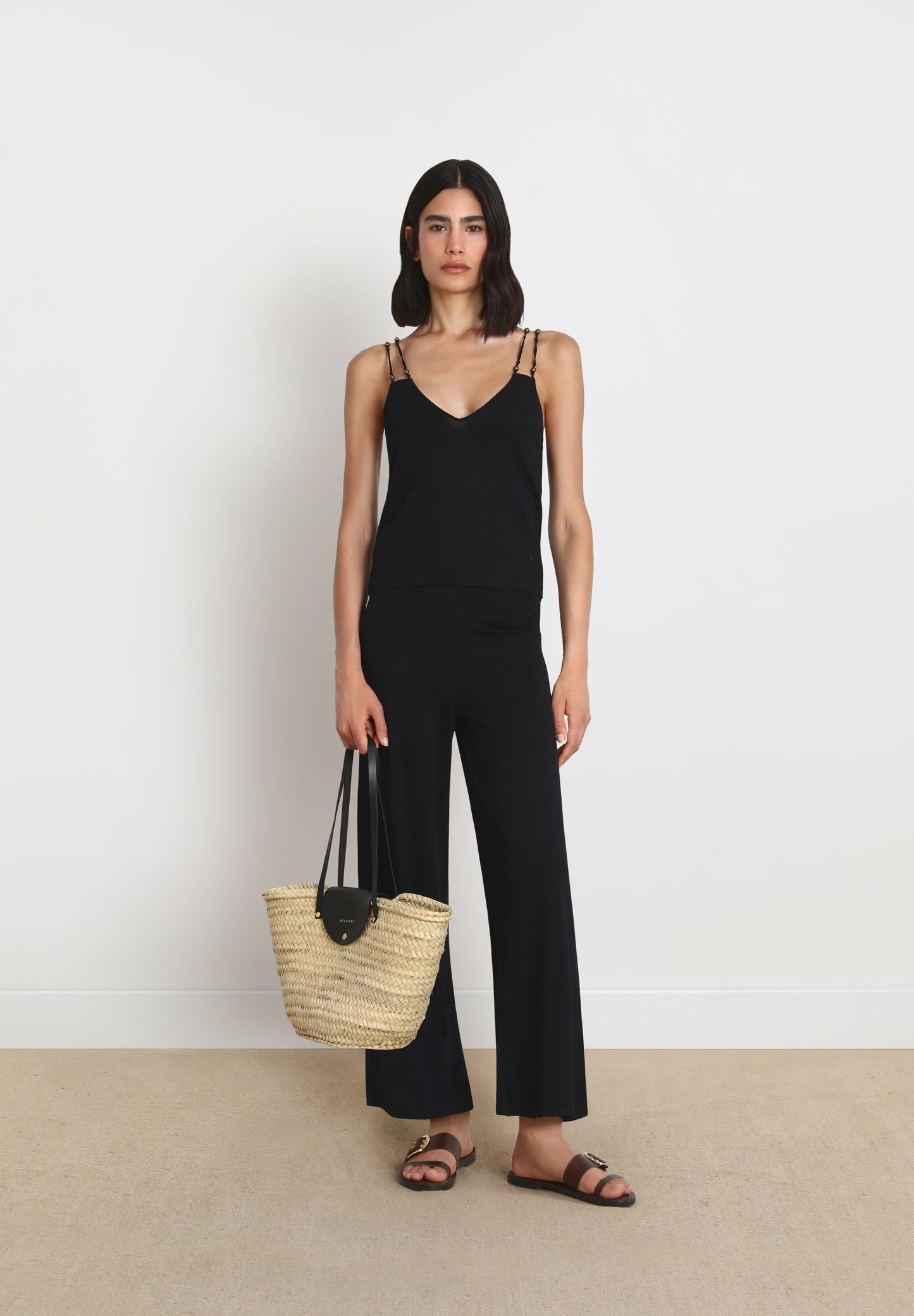 TOP WITH CROSSOVER STRAPS