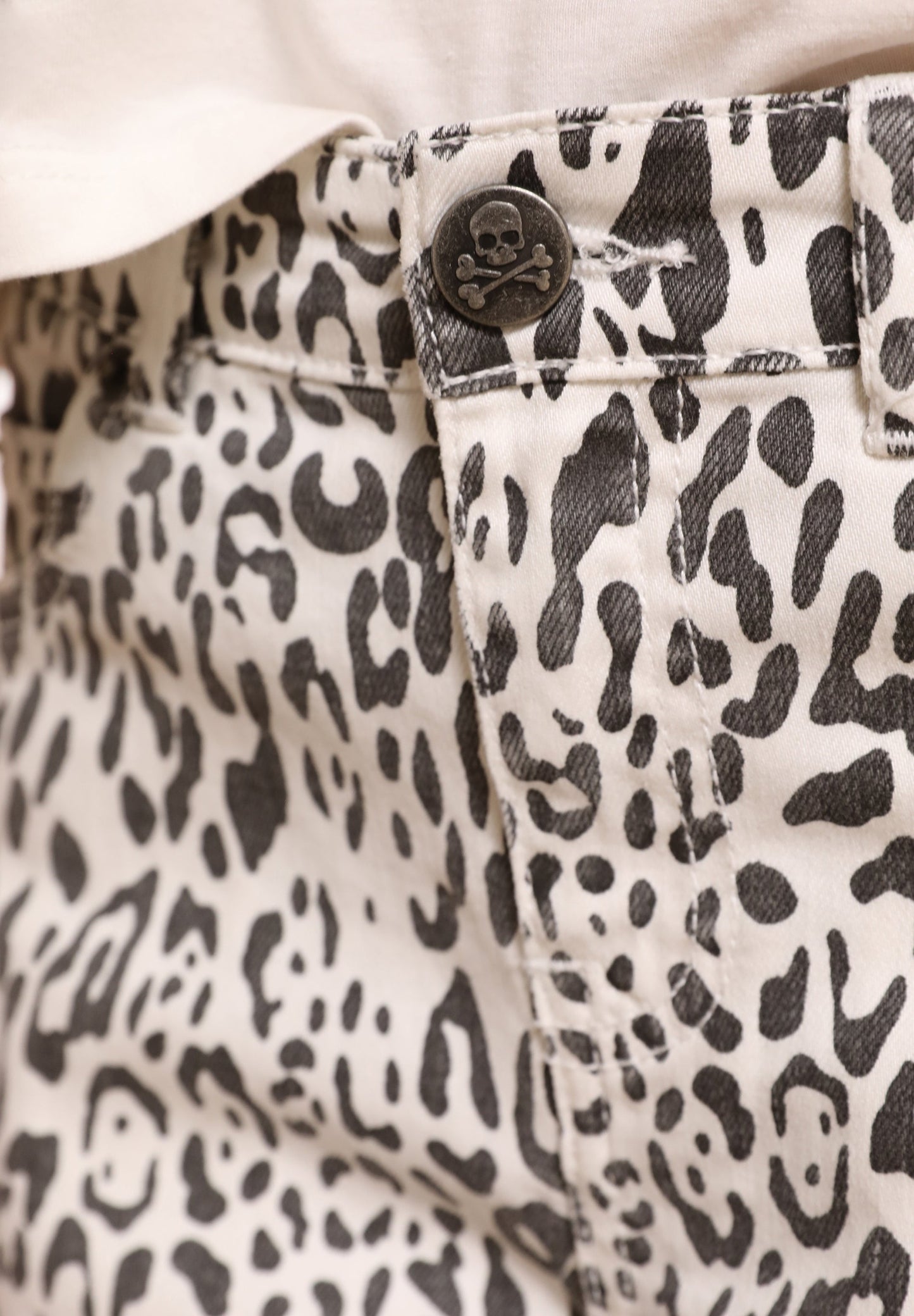 ANIMAL PRINT TROUSERS