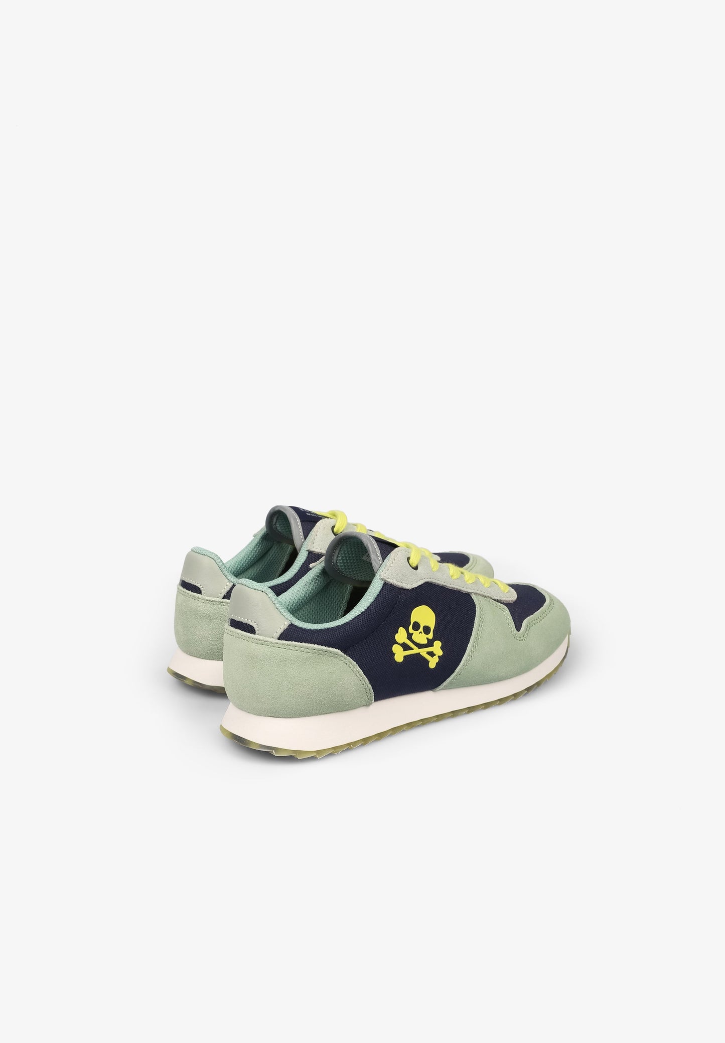 SNEAKERS WITH SKULL INSIGNIA