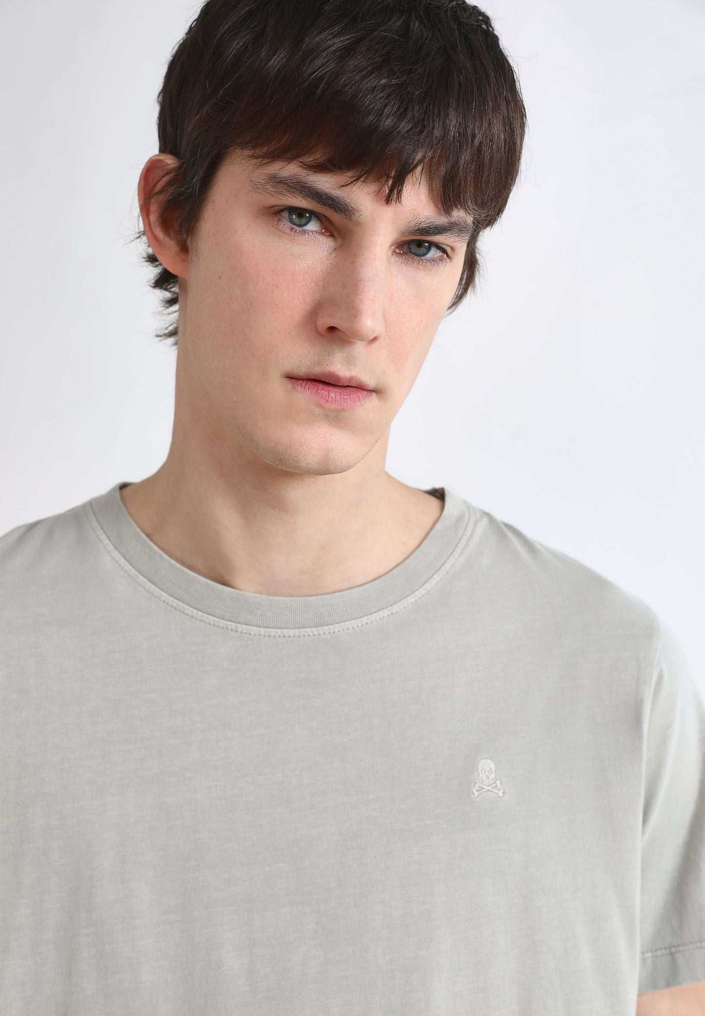 BASIC SKULL T-SHIRT