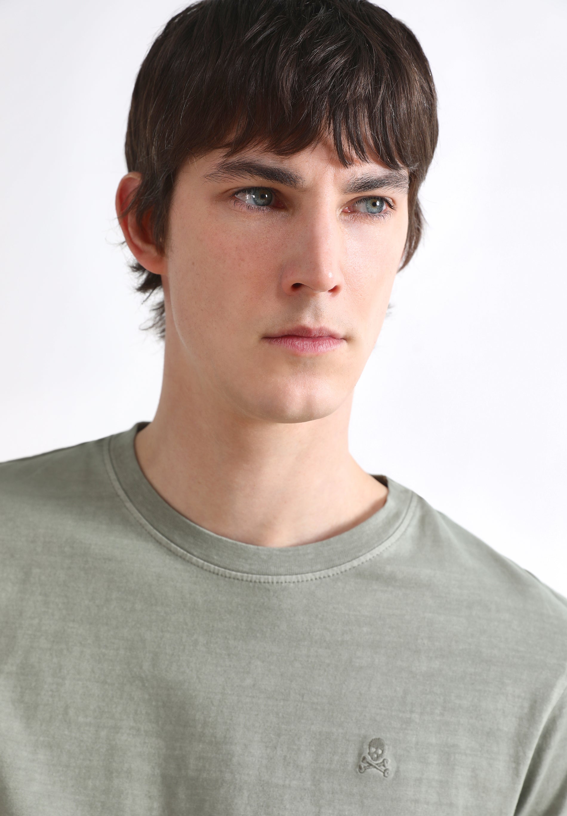 BASIC SKULL T-SHIRT