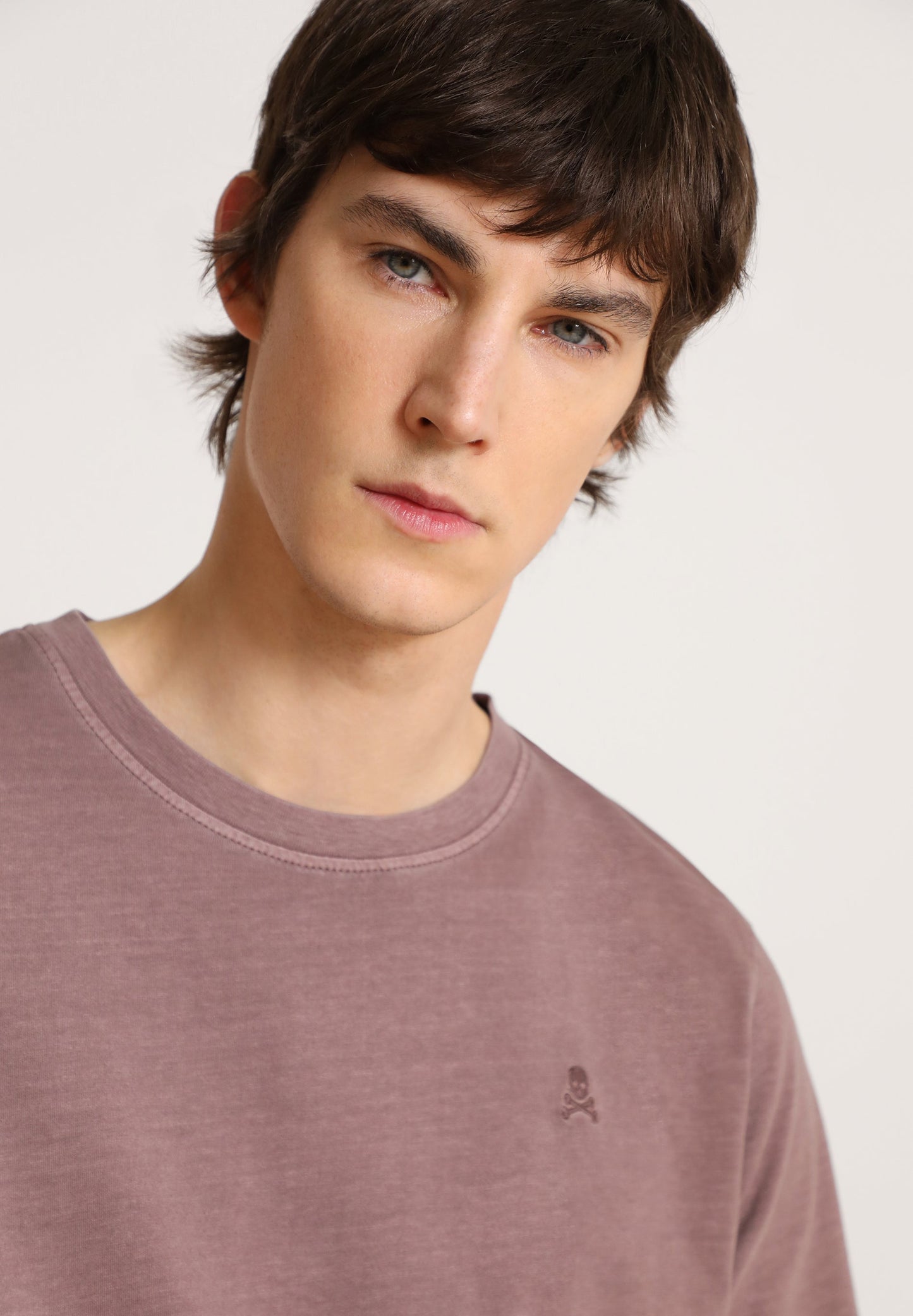 BASIC SKULL T-SHIRT