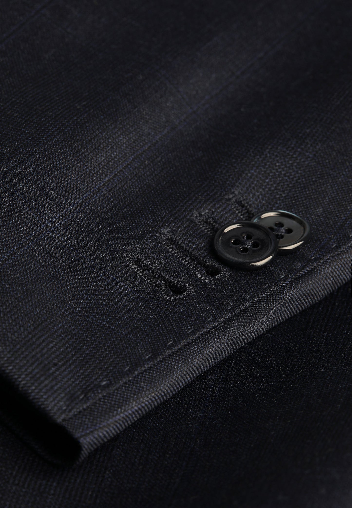 NAVY BLUE PEAKED LAPEL PREMIUM SUIT