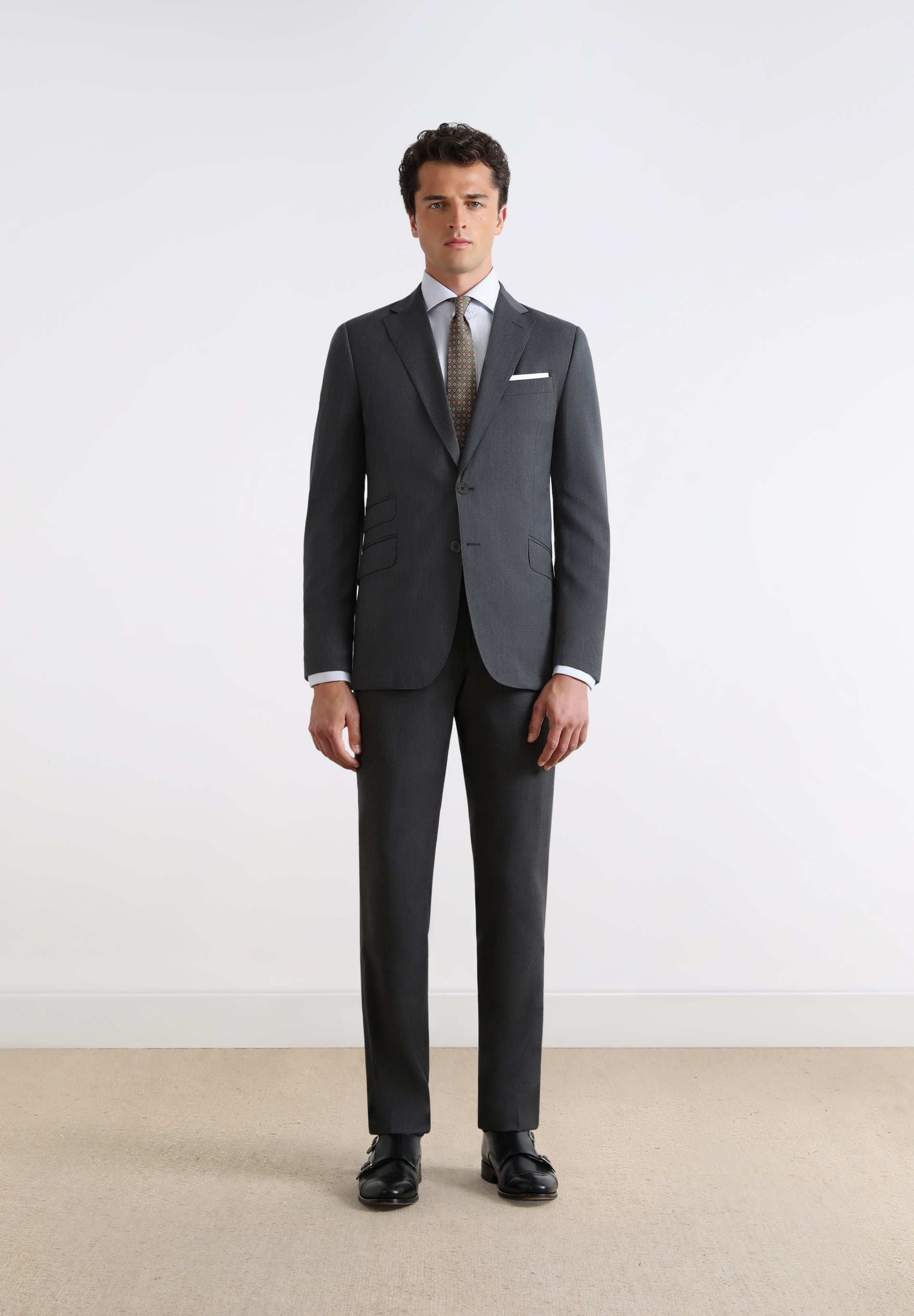 GREY WOOL TEXTURED SUIT