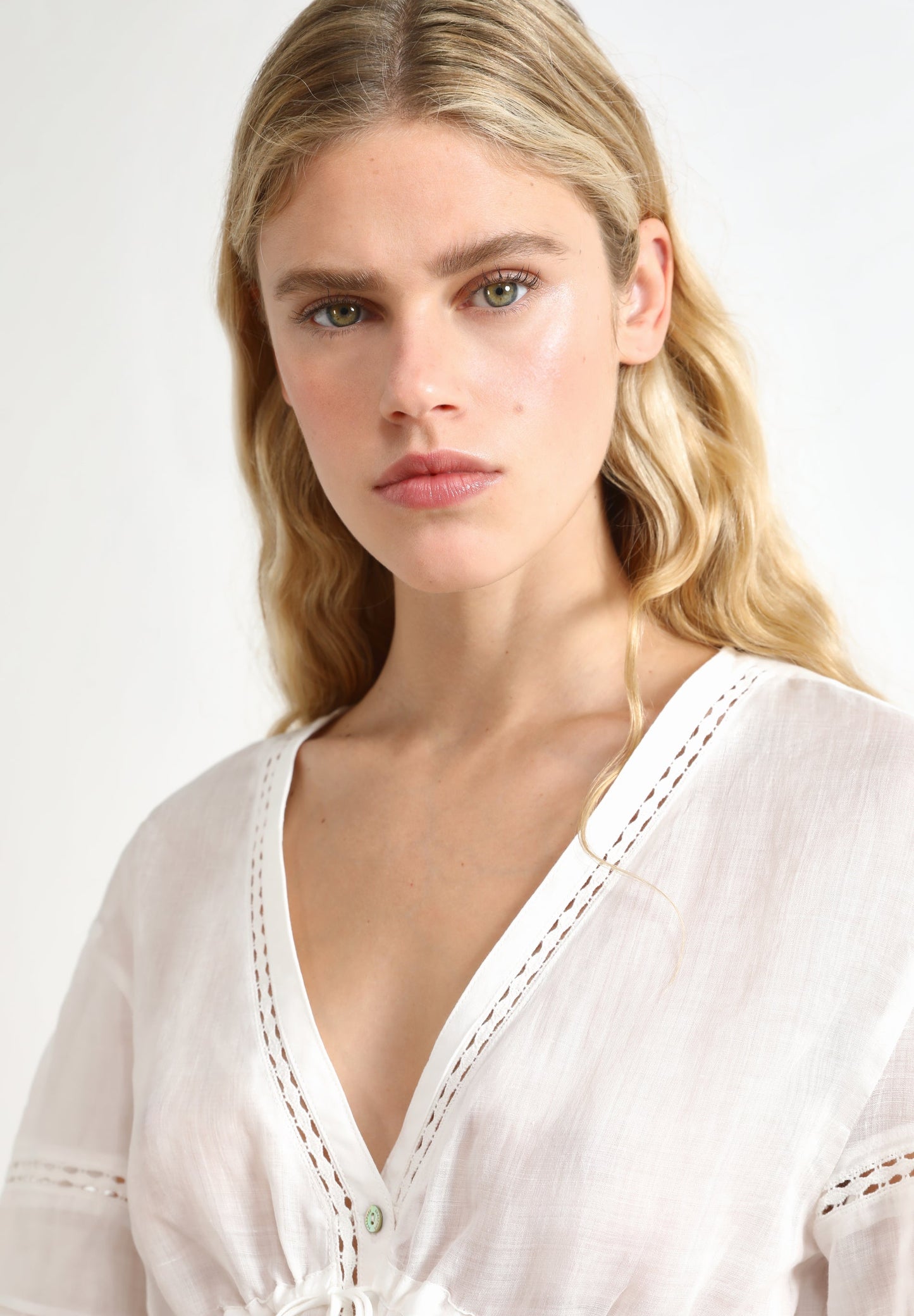 OPENWORK BLOUSE WITH BOW