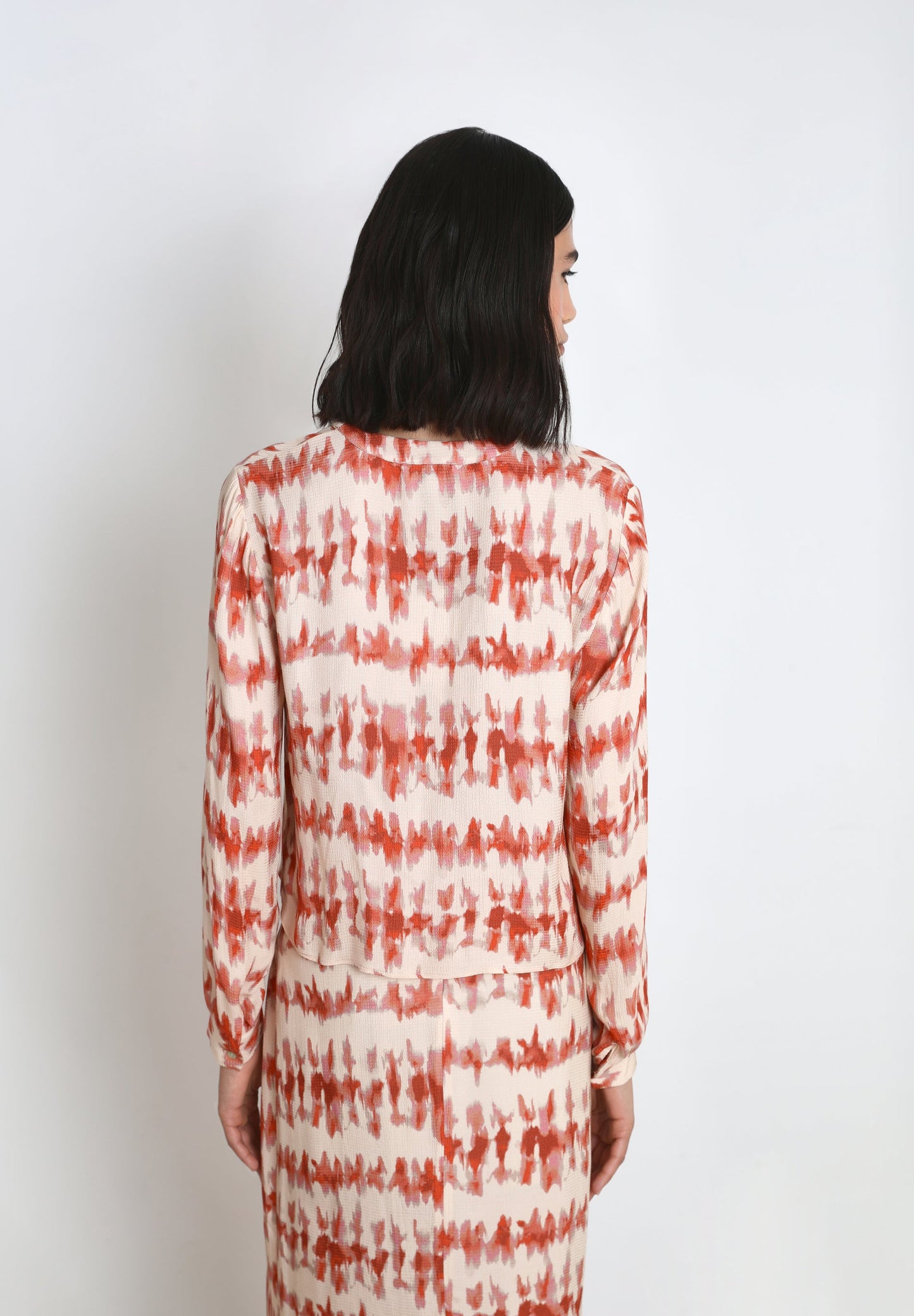 TIE-DYE CROPPED BLOUSE