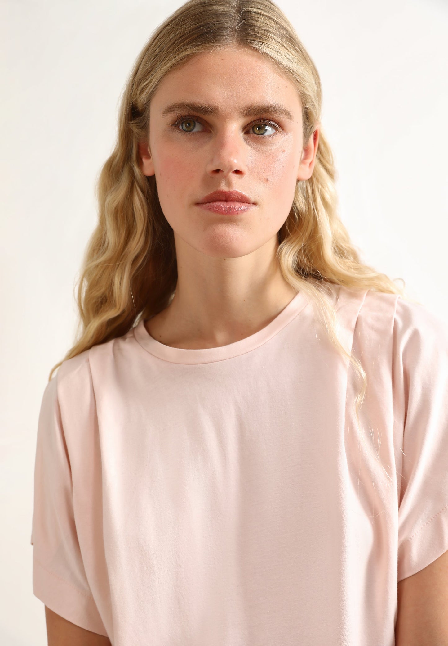 T-SHIRT WITH ROLLED UP SHOULDER