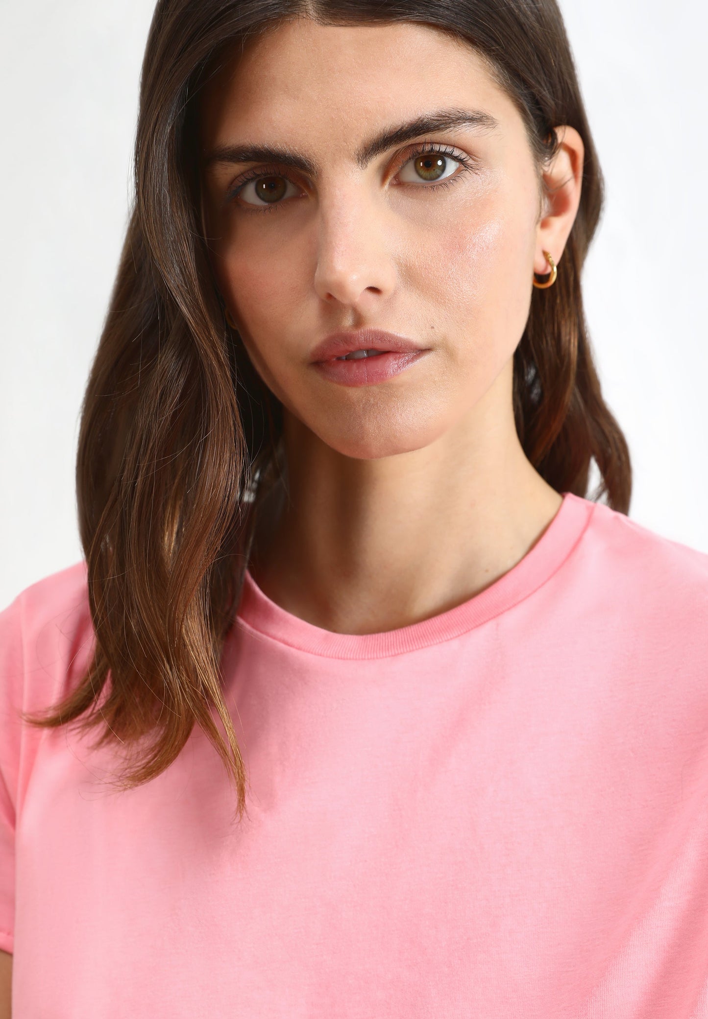 T-SHIRT WITH HEART-SHAPED CUT-OUT