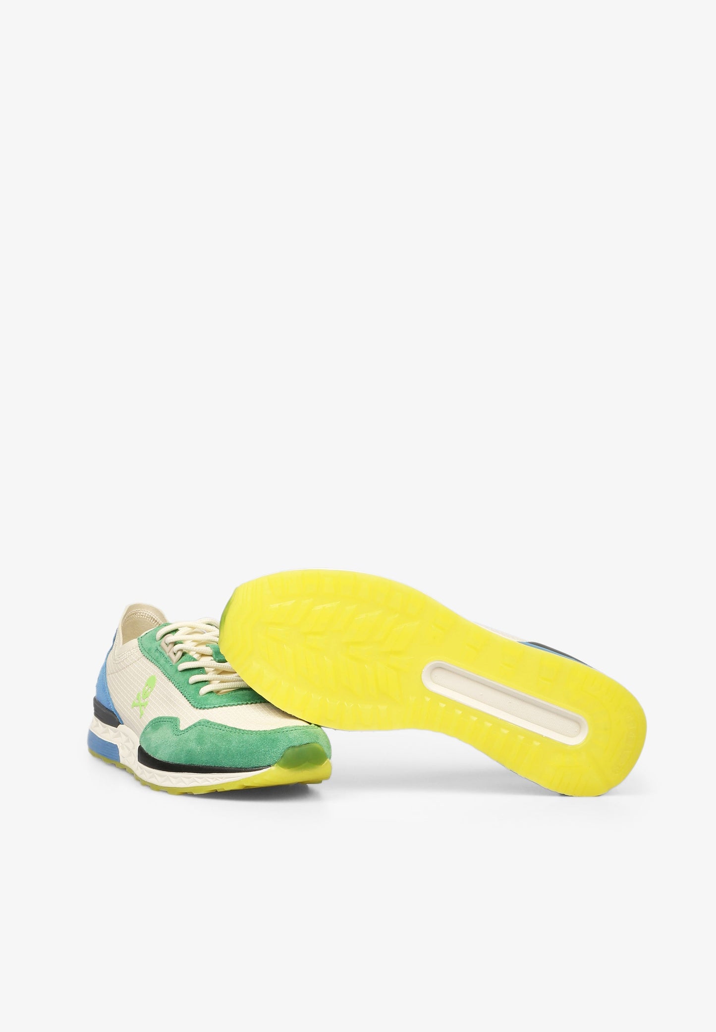 THREE-TONE SUEDE SNEAKERS