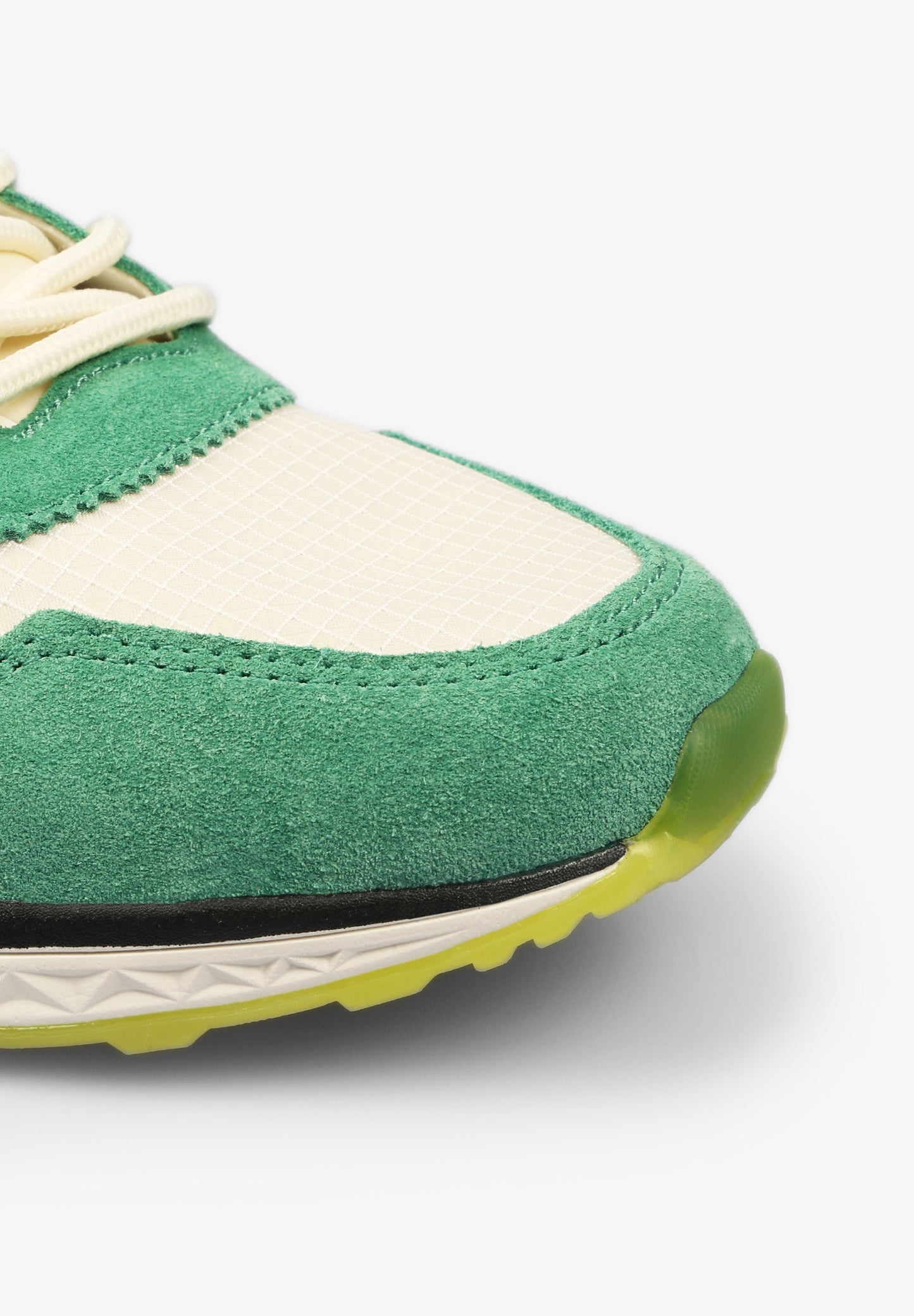 THREE-TONE SUEDE SNEAKERS