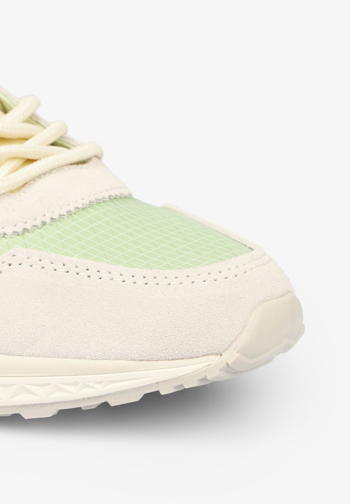 THREE-TONE SUEDE SNEAKERS