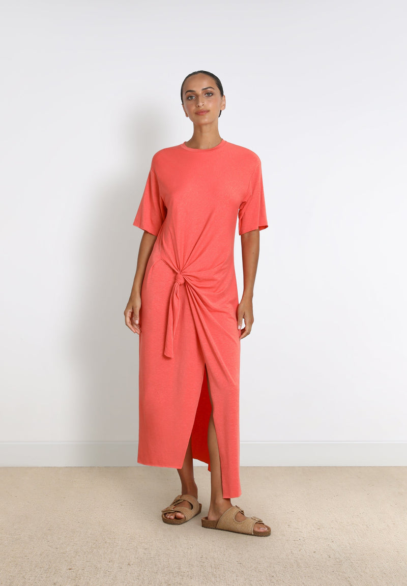DRESS WITH KNOT