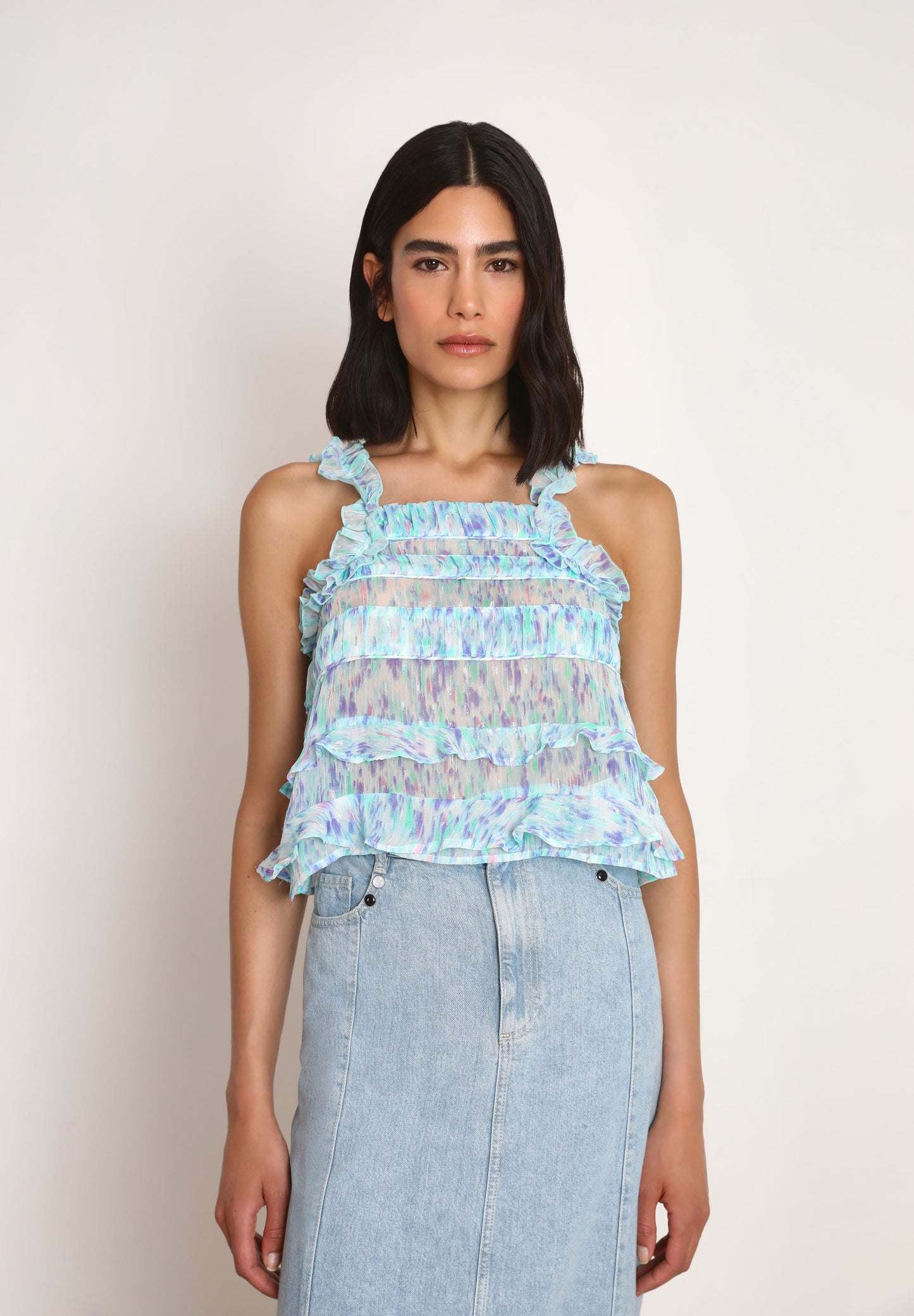 TOP WITH RUFFLES
