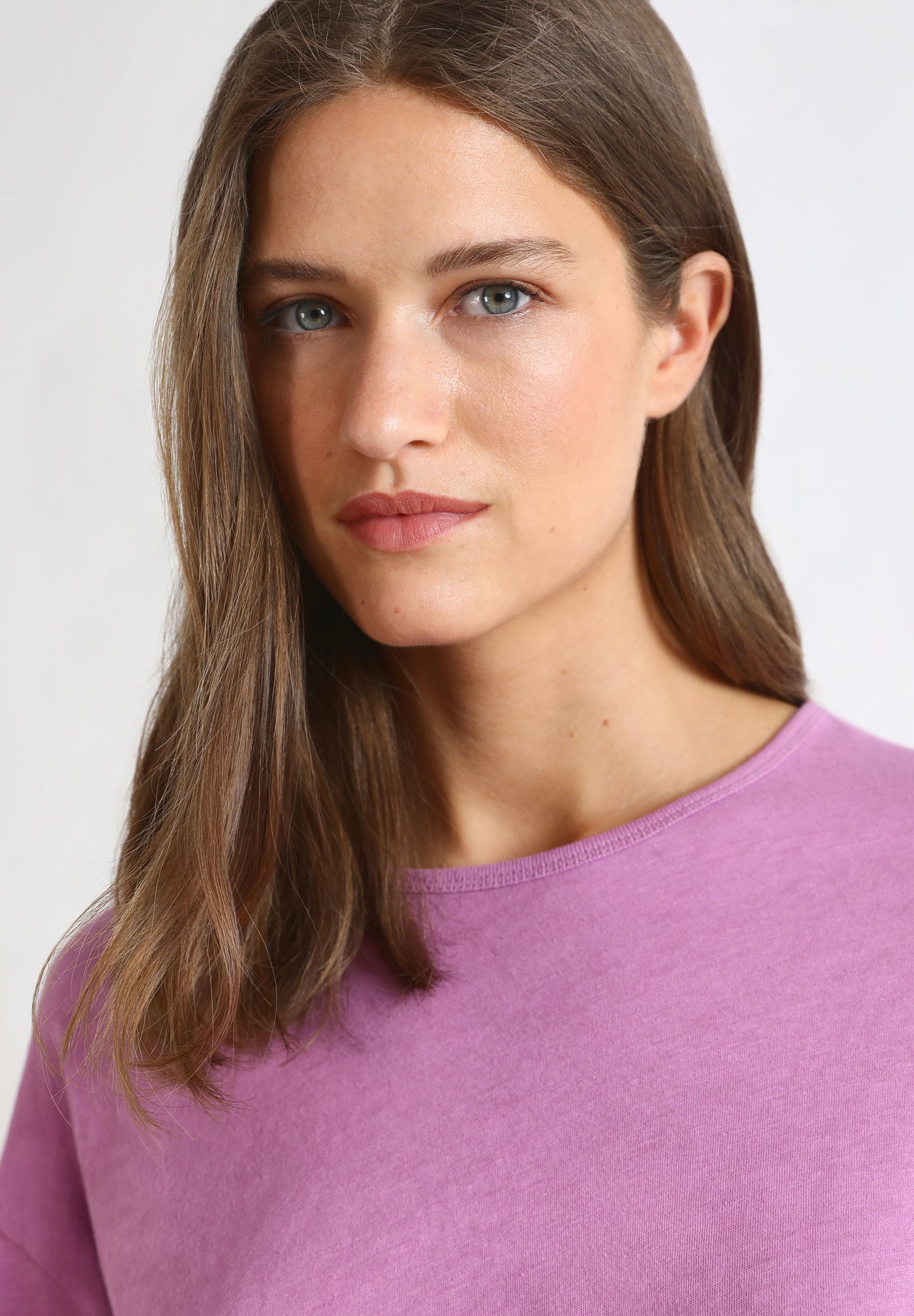 BASIC T-SHIRT WITH SLEEVE DETAIL