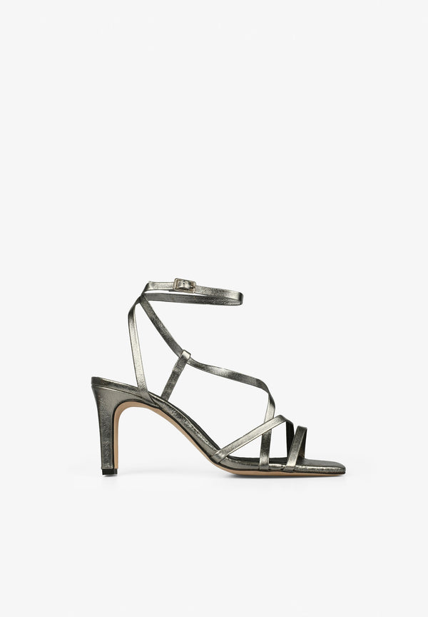 SILVER SANDAL