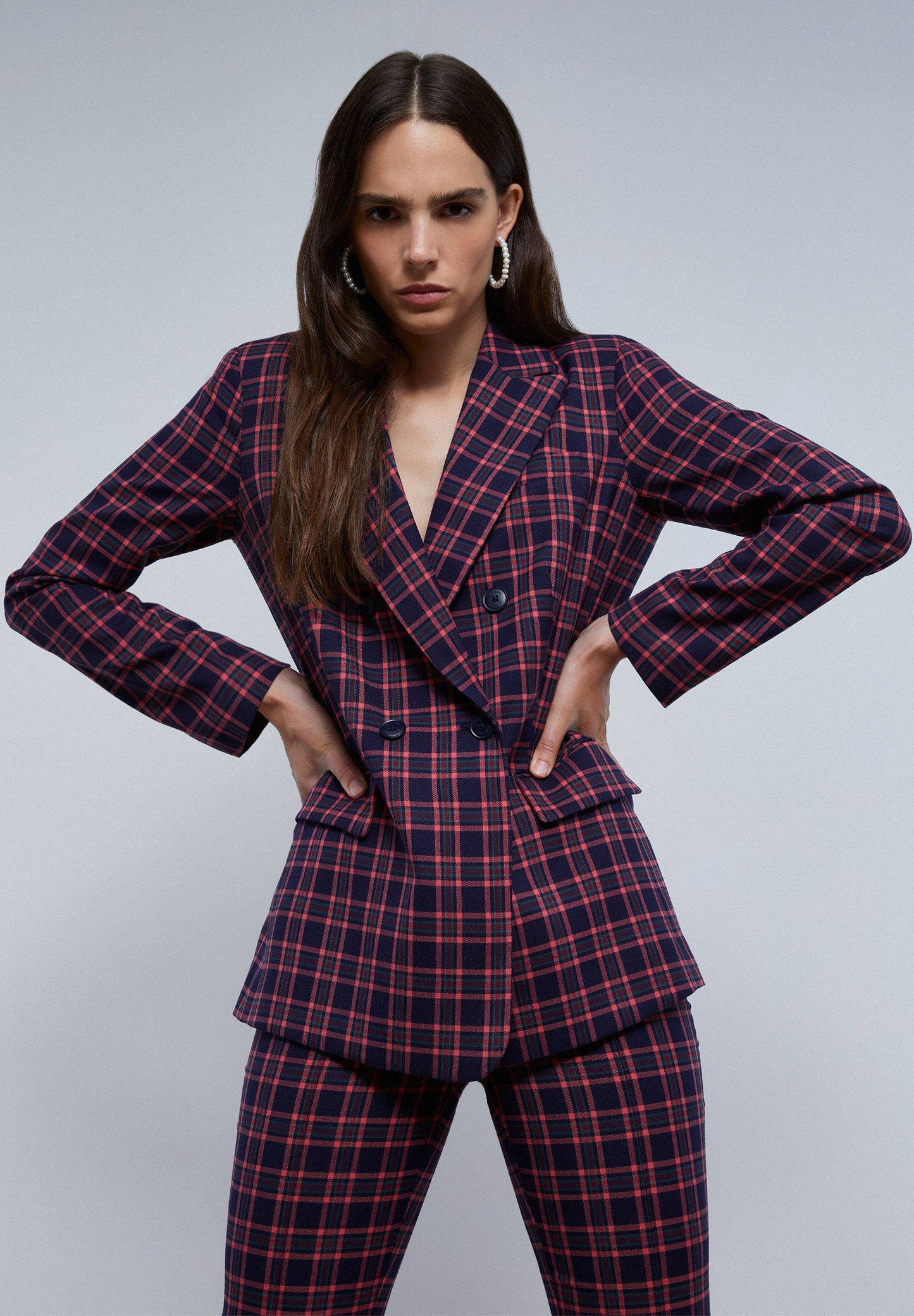 CHECK BLAZER WITH PEAKED LAPEL COLLAR