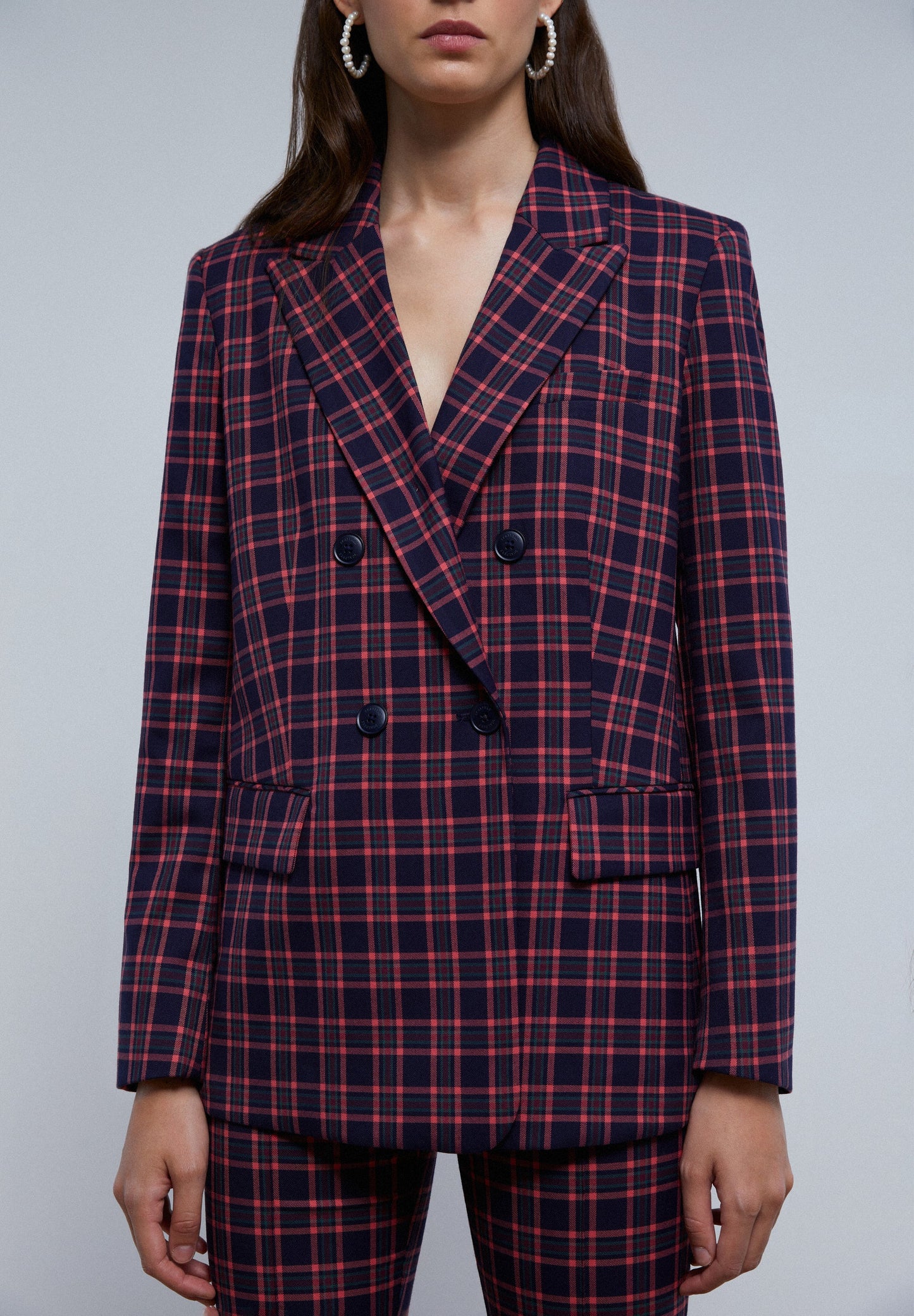 CHECK BLAZER WITH PEAKED LAPEL COLLAR