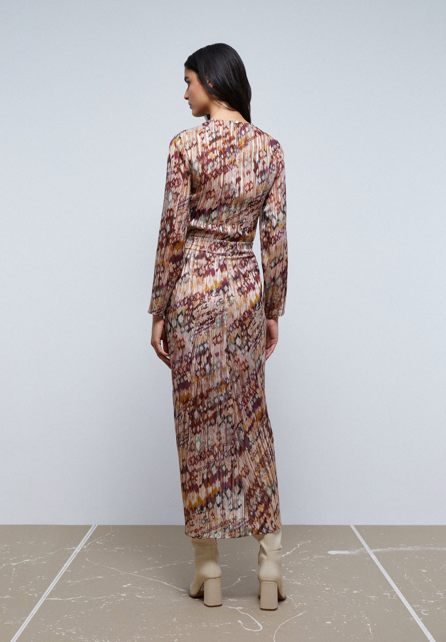 PLEATED BLOUSE WITH SLITS