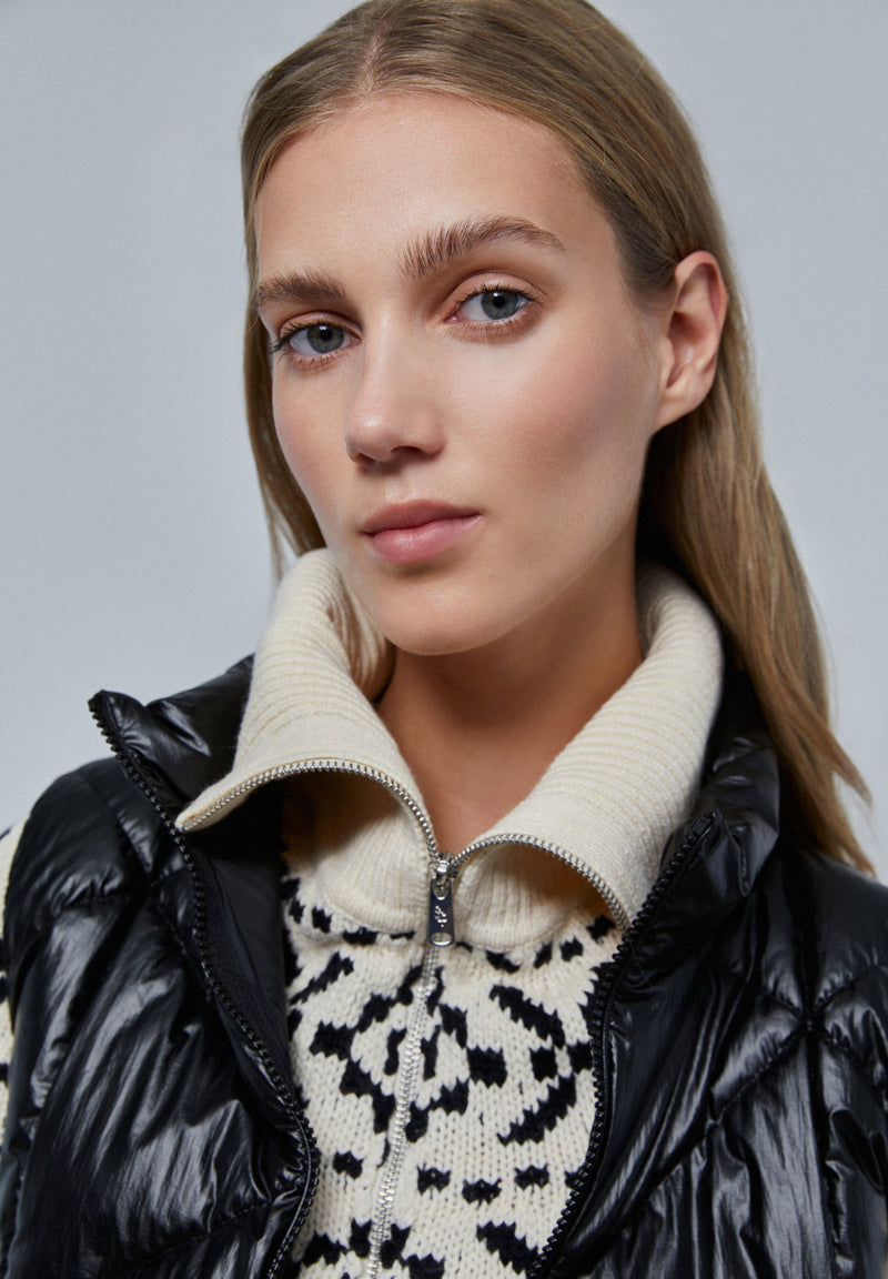 PUFFER VEST WITH HIGH COLLAR