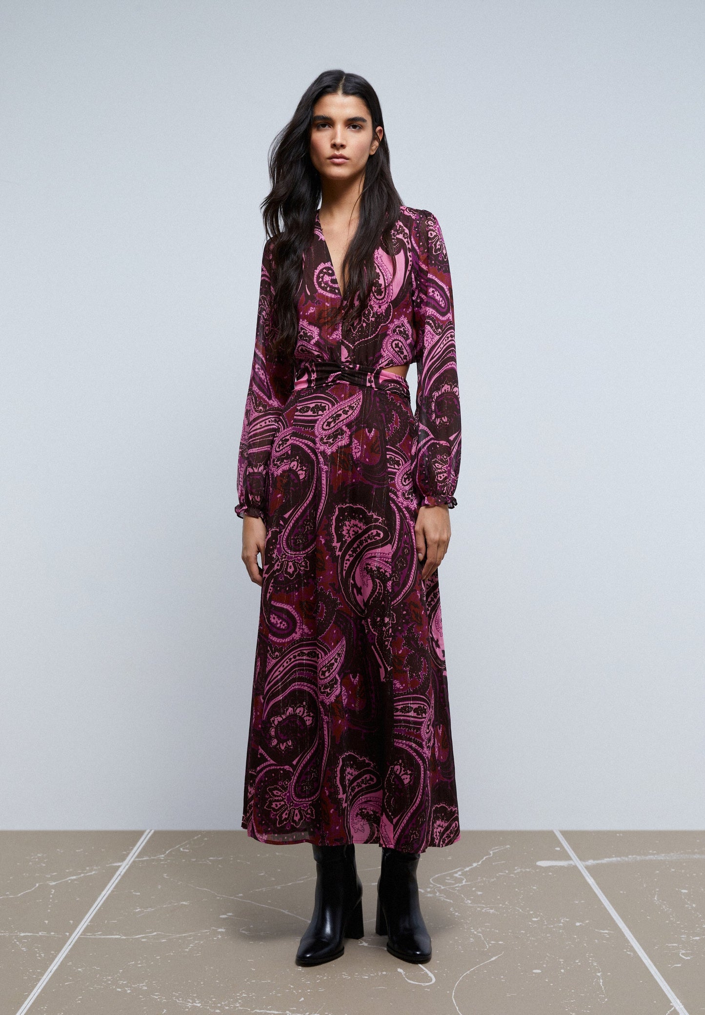 PAISLEY DRESS WITH OPENINGS