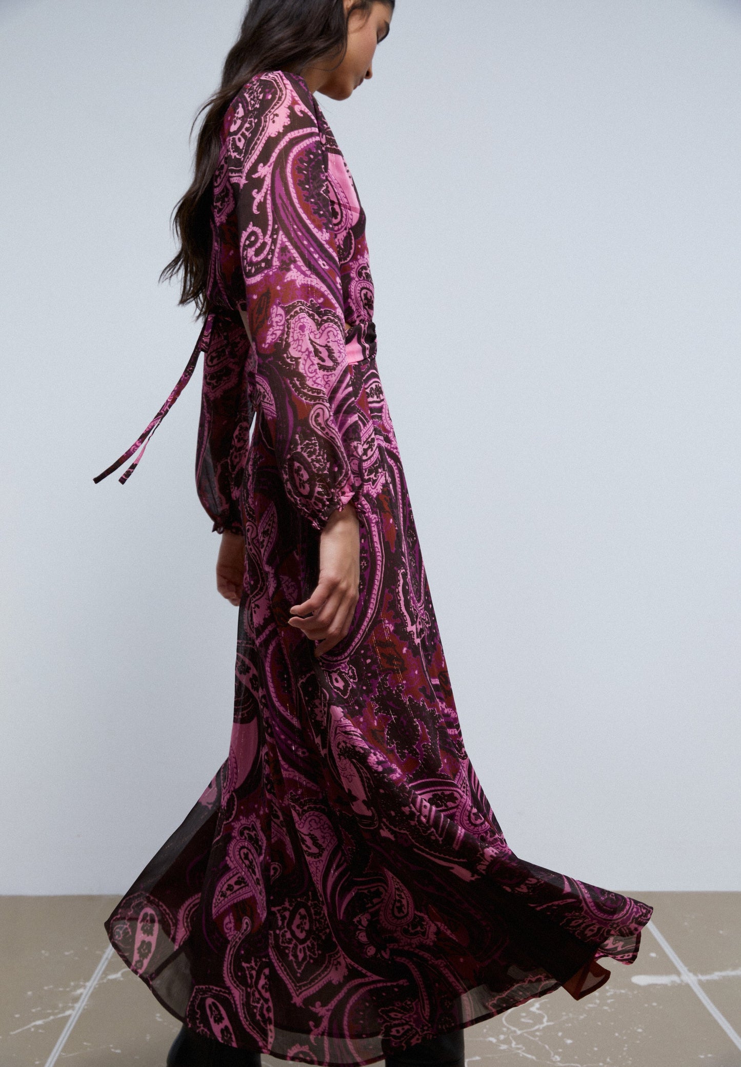 PAISLEY DRESS WITH OPENINGS