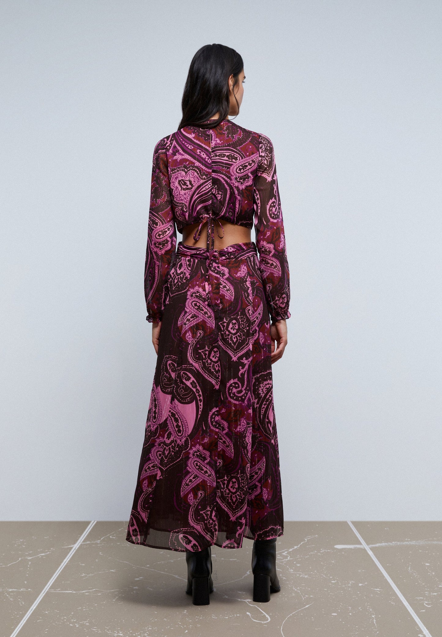 PAISLEY DRESS WITH OPENINGS