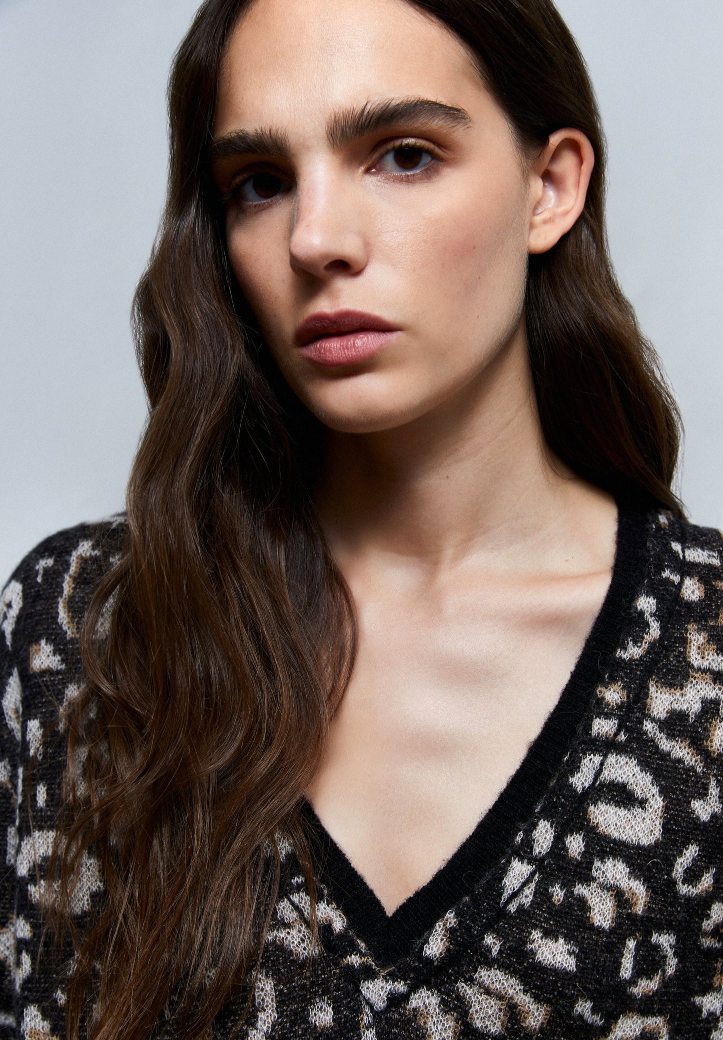 ANIMAL PRINT KNIT SWEATER