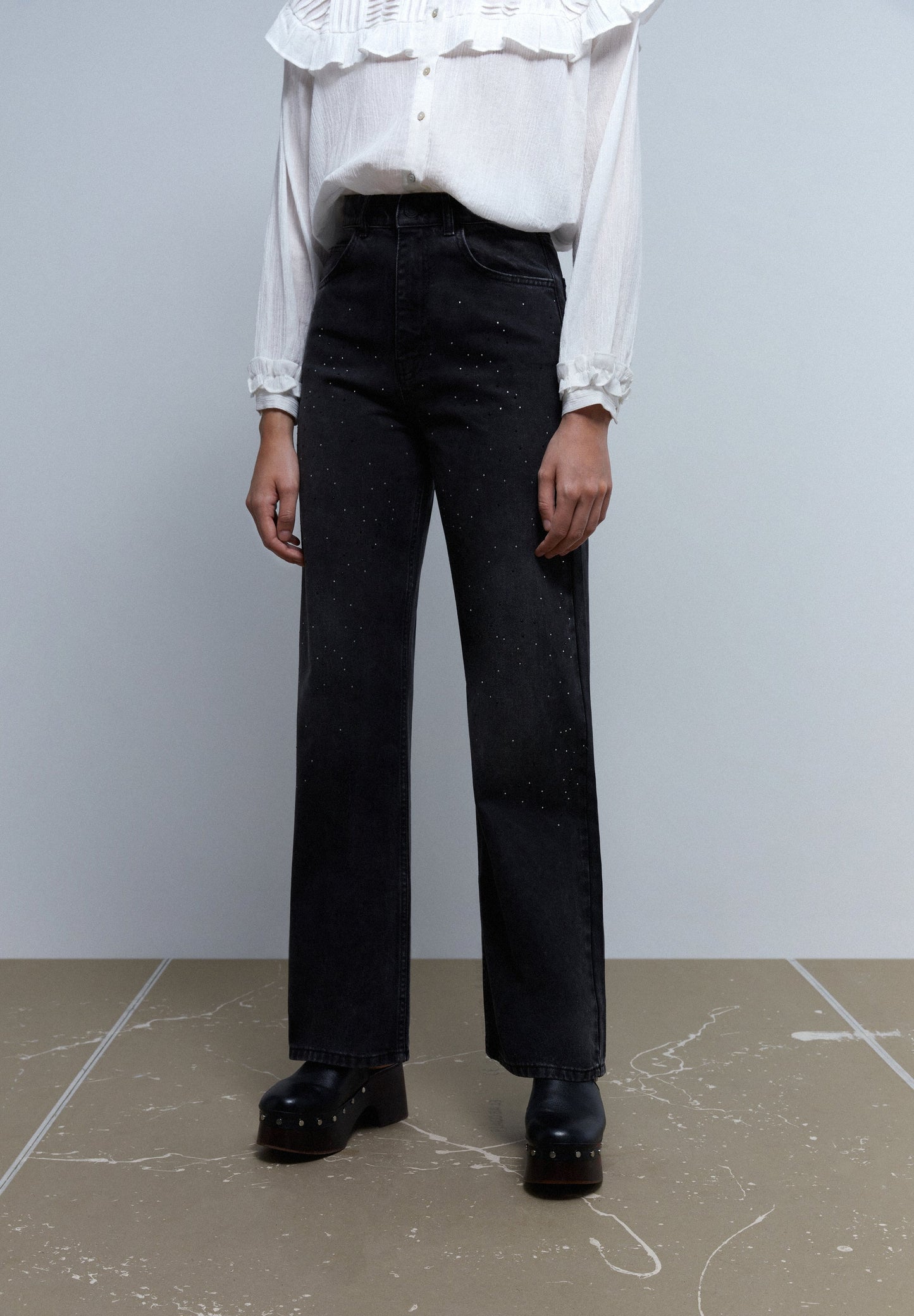 WIDE LEG JEANS WITH GLITTER