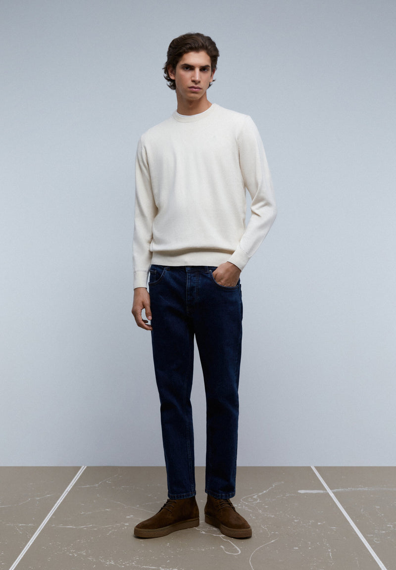 ROUND NECK SWEATER WITH SKULL