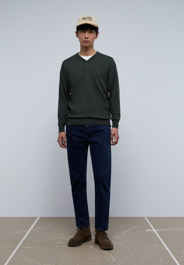 V-NECK WOOL SWEATER