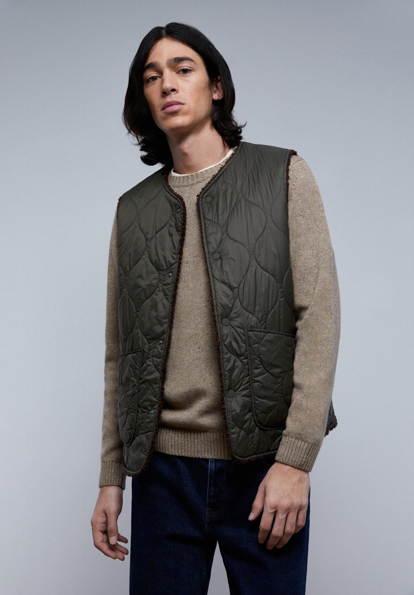 PREMIUM PUFFER VEST WITH SHEARLING LINING