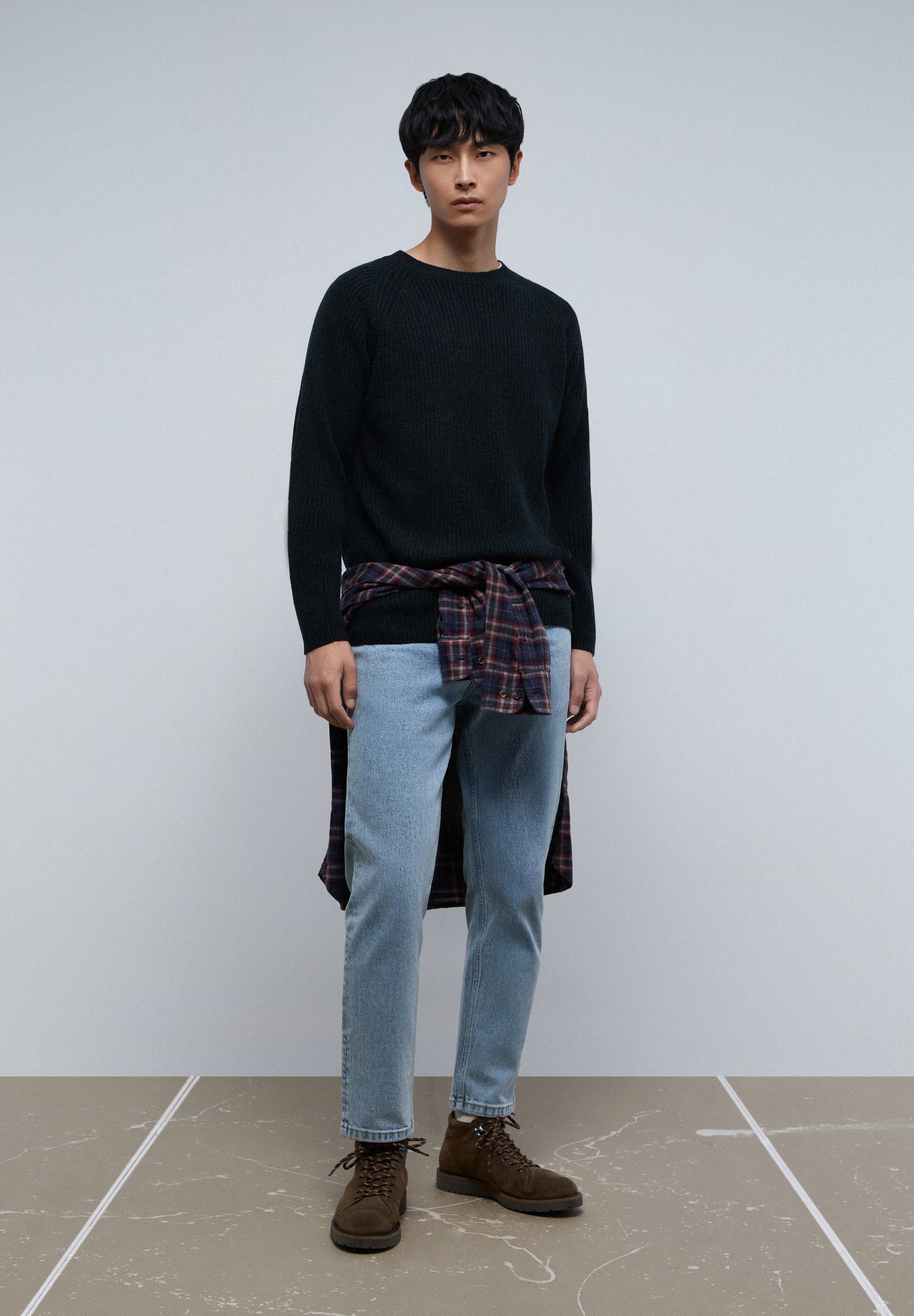 RIBBED SWEATER WITH RAGLAN SLEEVES