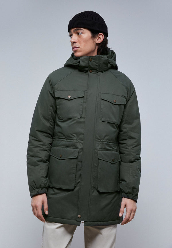 WATER REPELLENT PARKA WITH POCKETS