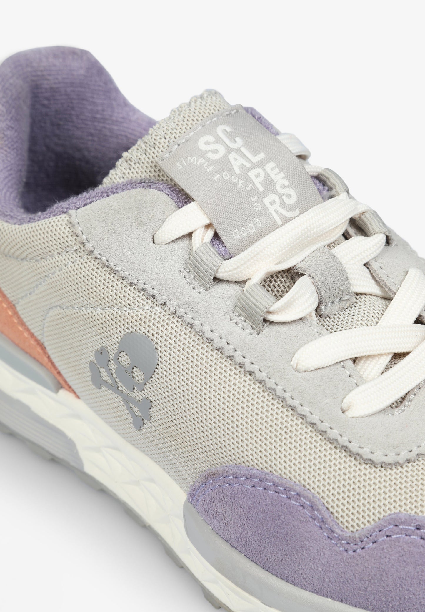 SNEAKERS WITH SIDE SKULL