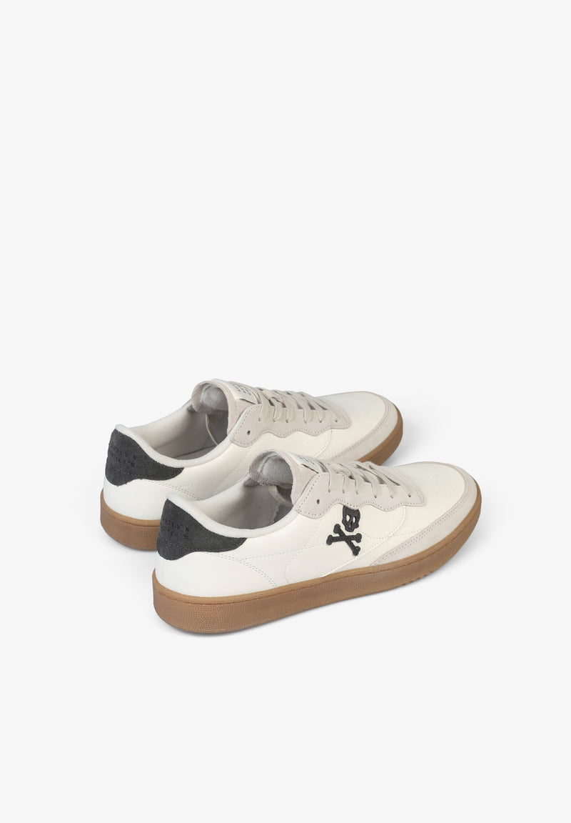 SNEAKERS WITH HEEL DETAIL