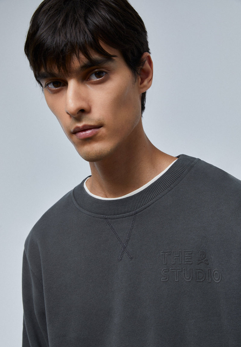 SWEATSHIRT WITH FLOCKED LOGO