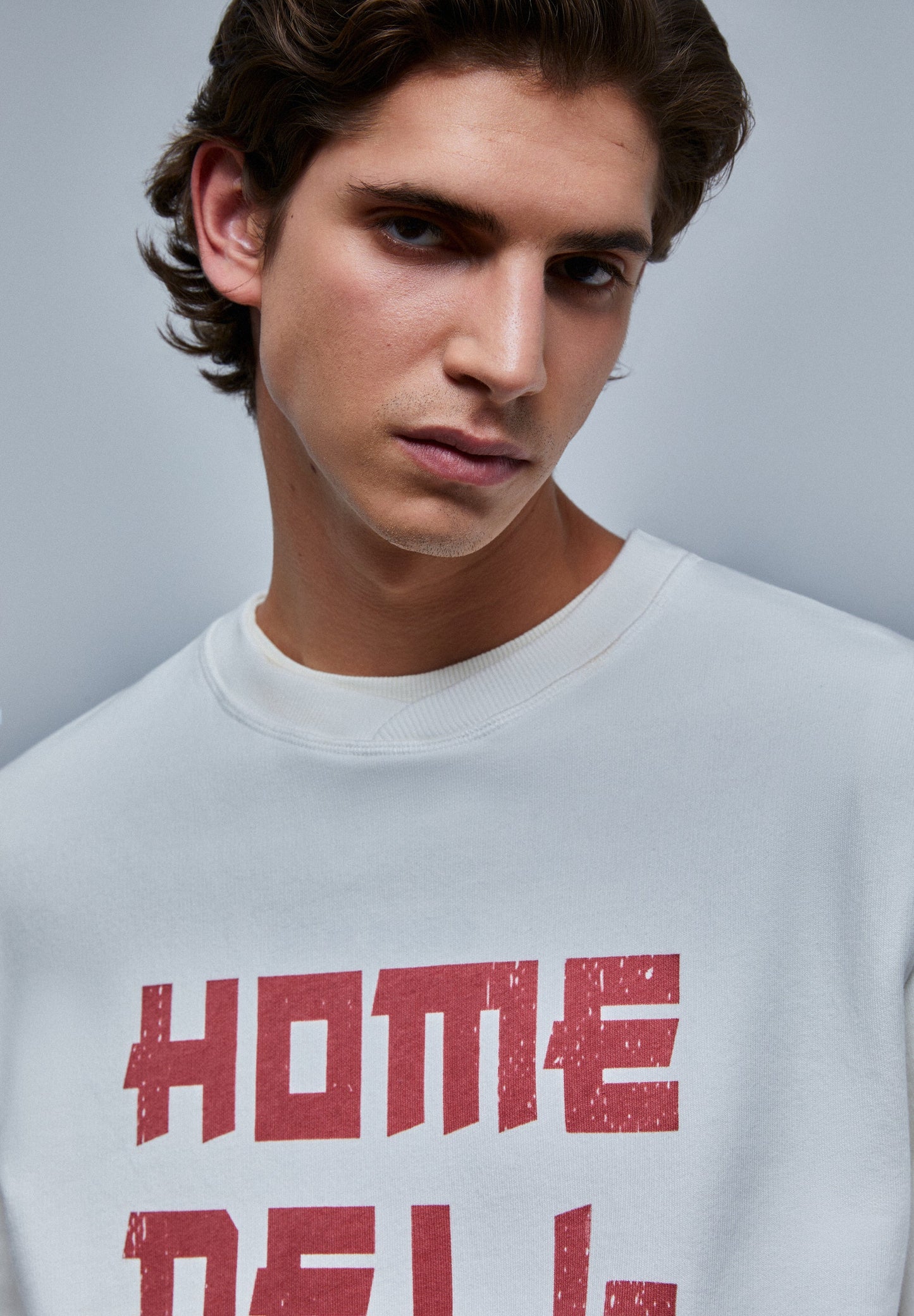 SWEATSHIRT WITH NECKLINE DETAIL