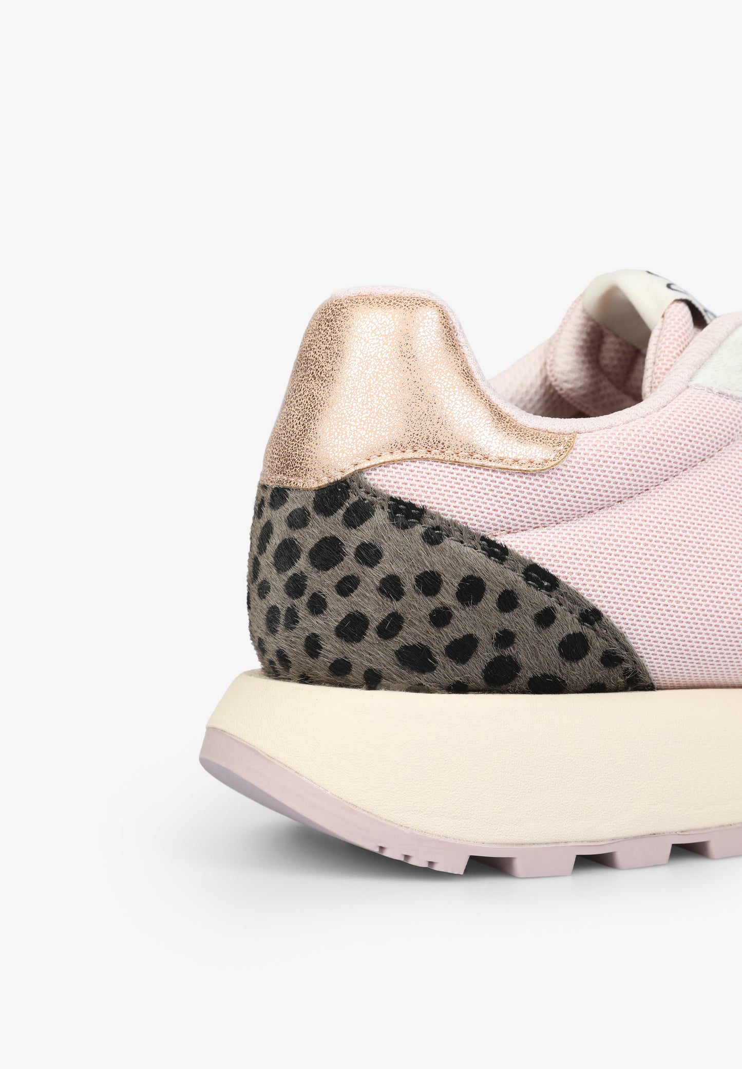 METALLIC DETAIL SNEAKERS