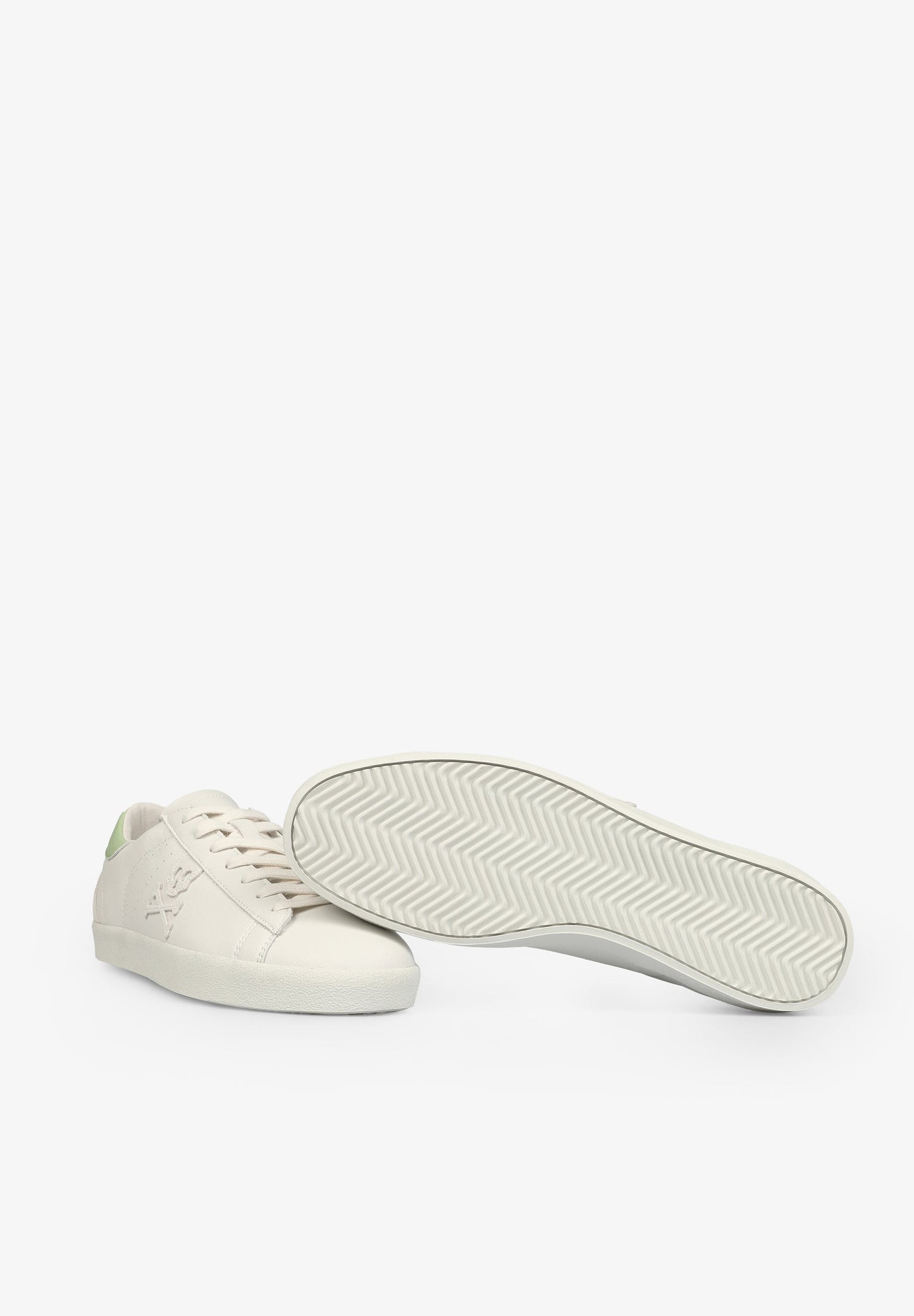 LOW TOP SNEAKERS WITH HEEL DETAIL