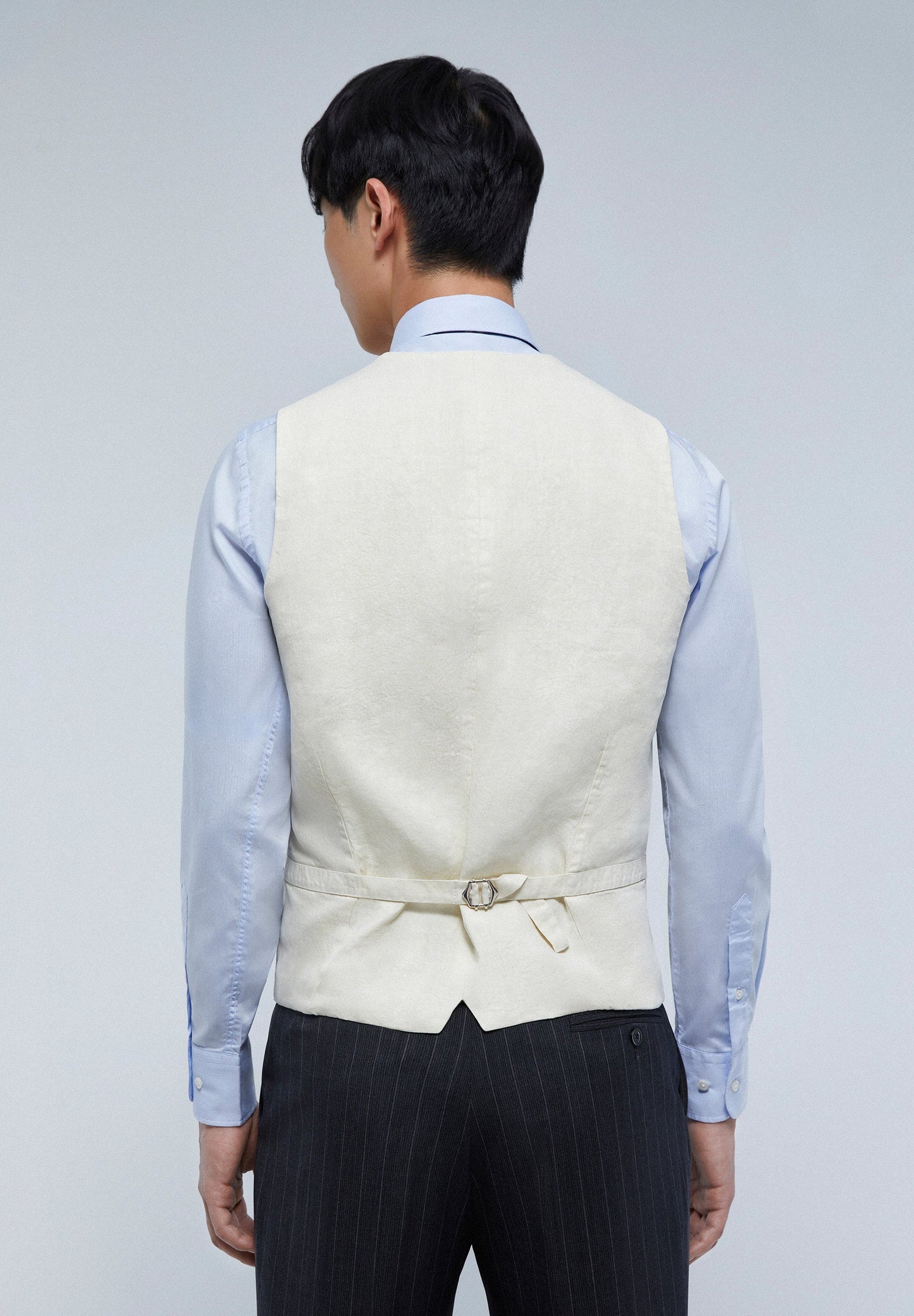 ROUND NECK WAISTCOAT