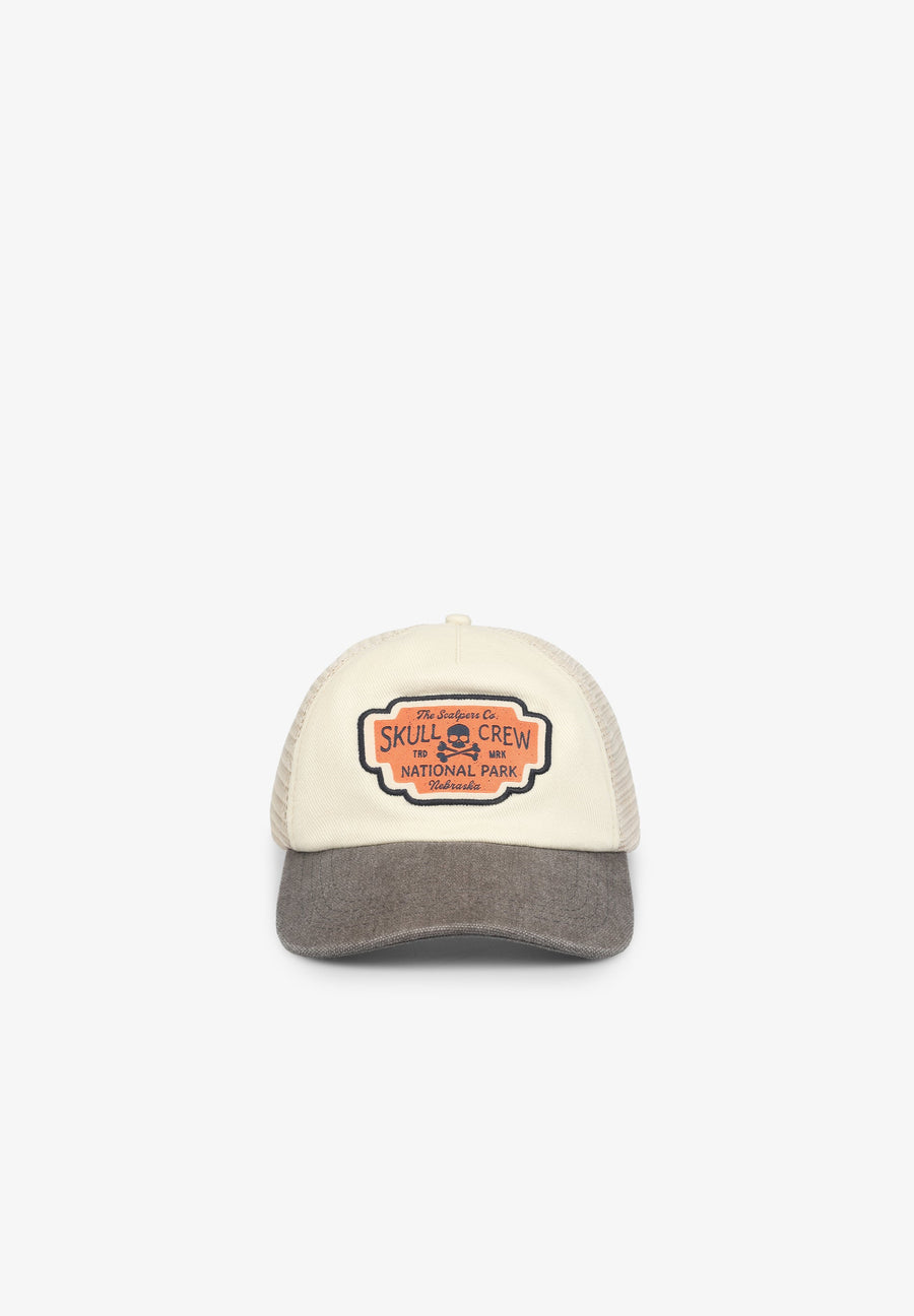TRUCKER CAP WITH PATCH