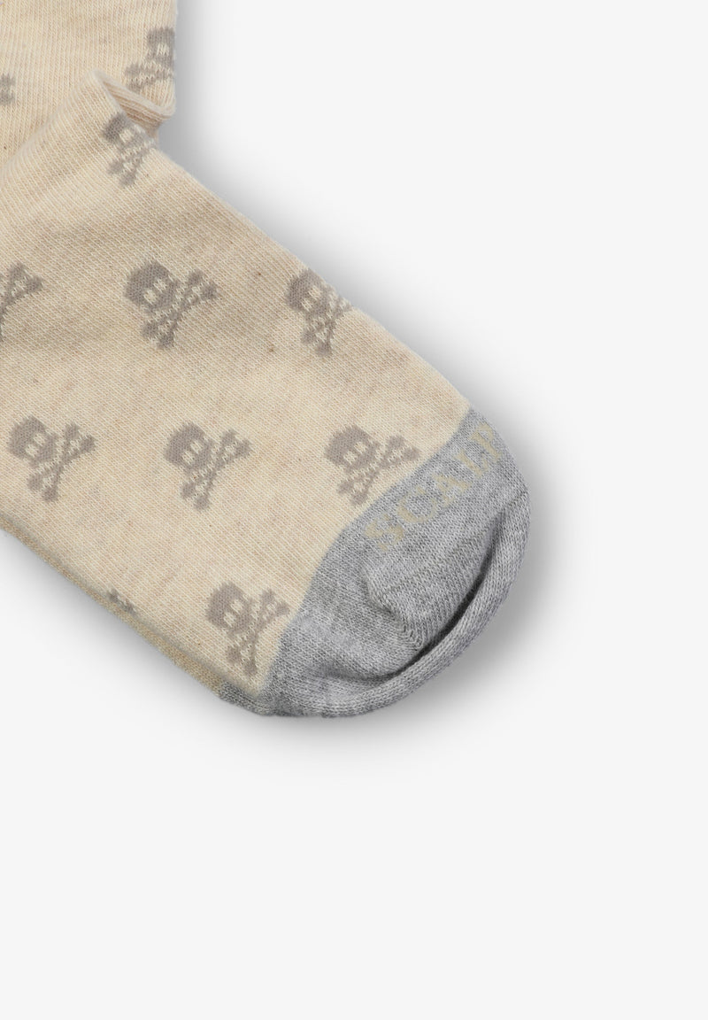 ALL-OVER SKULL SOCKS