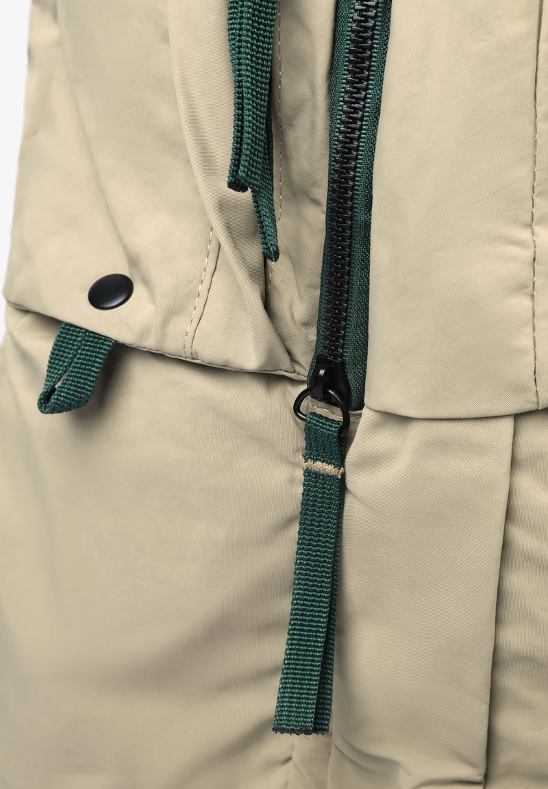 BACKPACK WITH DRAWSTRING FRONT DETAIL