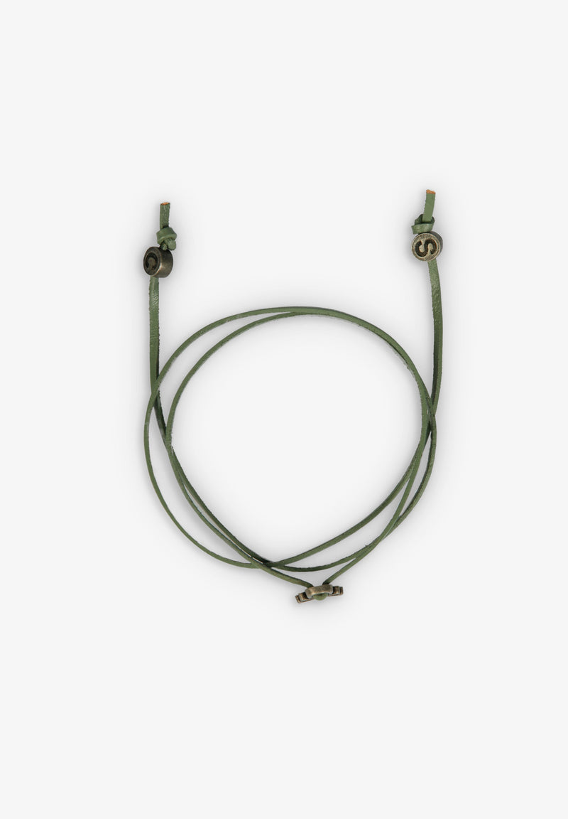 DRAWSTRING LEATHER BRACELET WITH SKULL