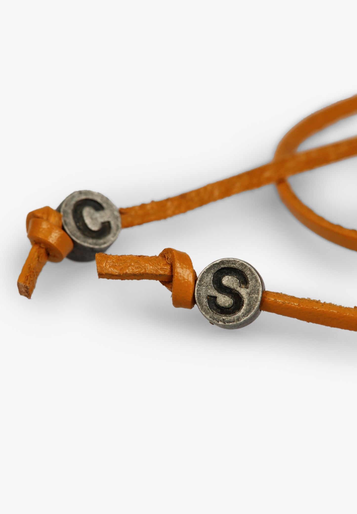 DRAWSTRING LEATHER BRACELET WITH SKULL