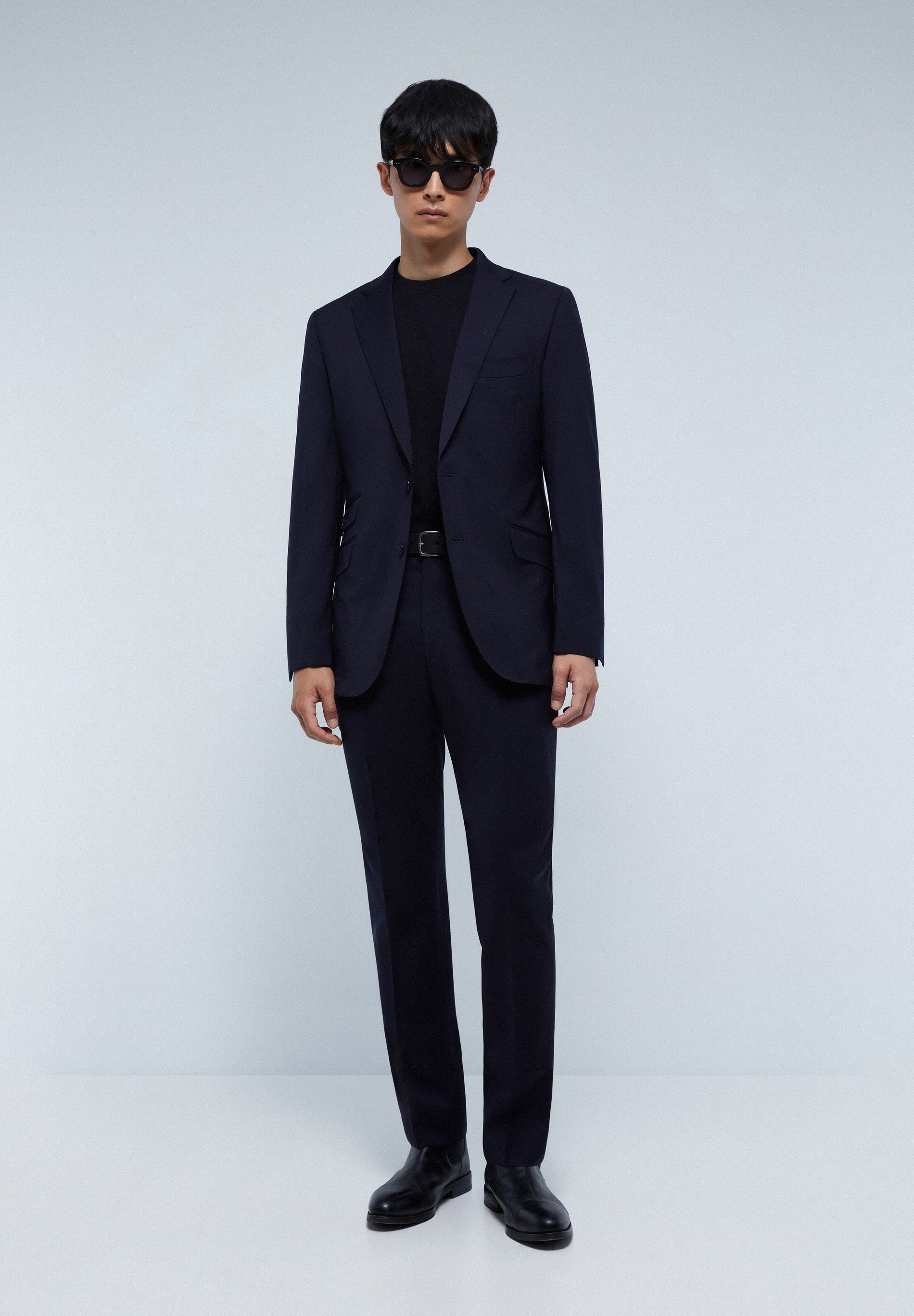 NAVY BLUE TEXTURED SUIT WITH POCKETS