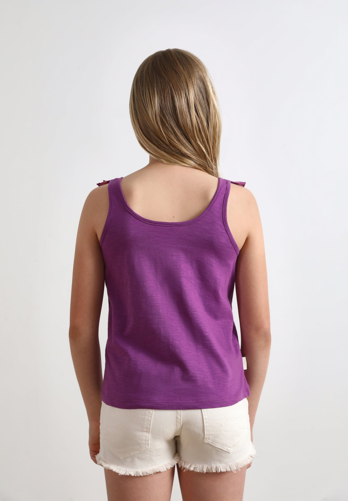 RUFFLED TOP WITH EMBROIDERY