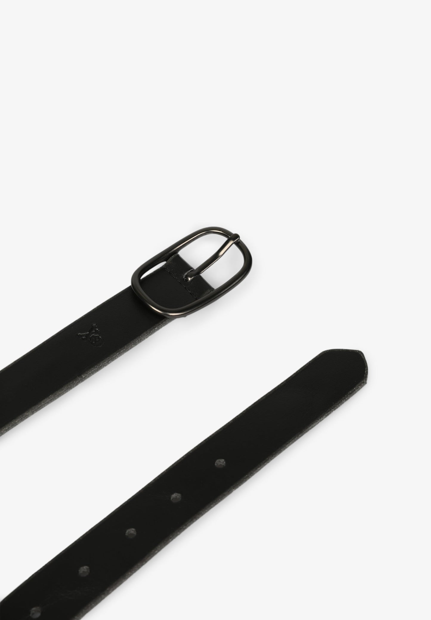 LEATHER BELT WITH SKULL